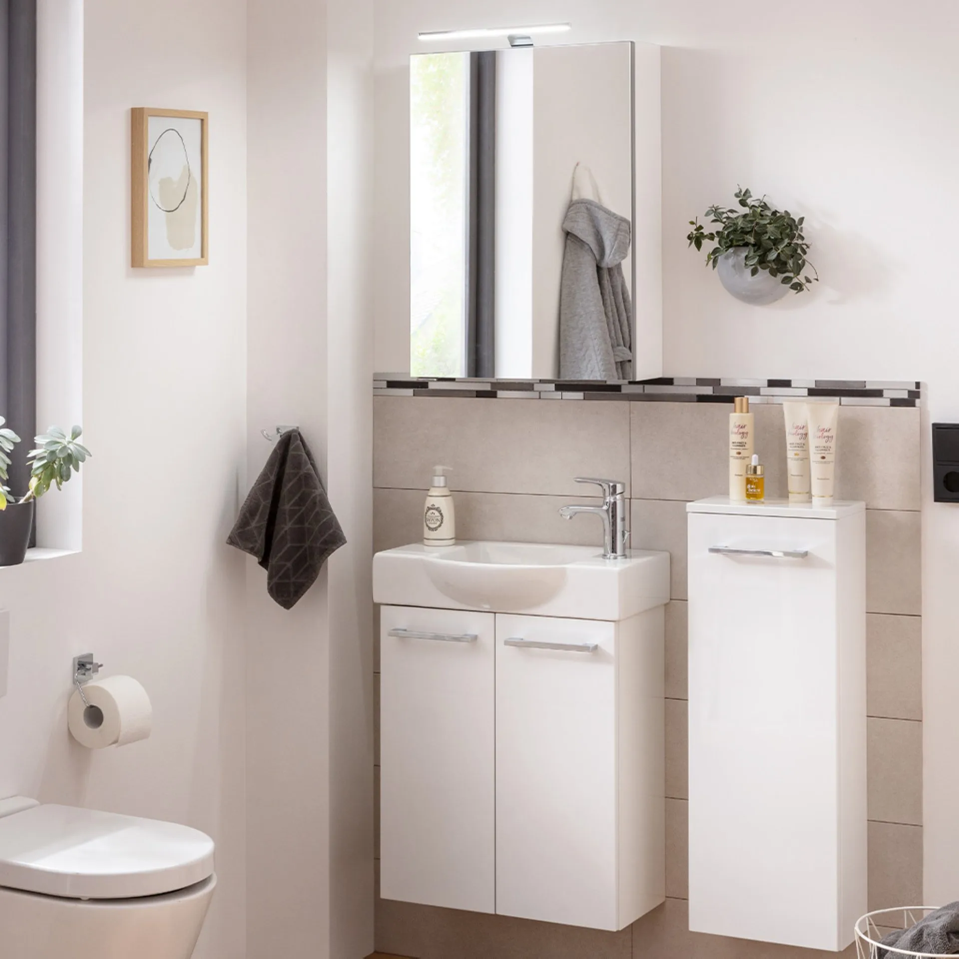 FACKELMANN SBC SCENO Gäste WC Waschtisch Set mit Spiegelschrank 55 cm breit, Weiß, Türanschlag rechts