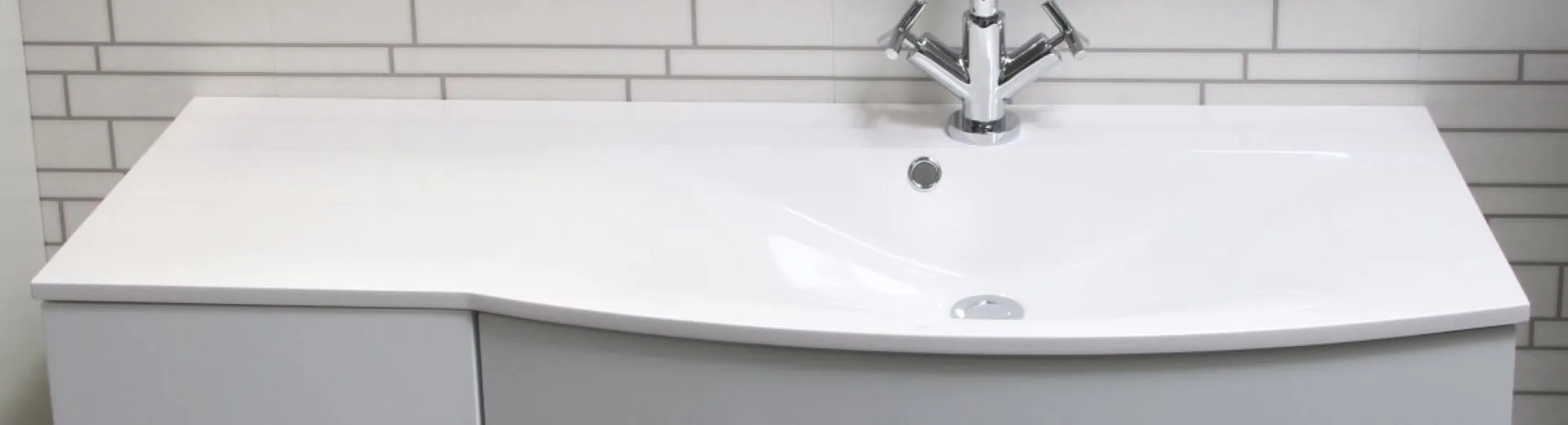 FACKELMANN LUGANO Waschbecken 115 cm breit, Weiß, Gussmarmor, Ablage links
