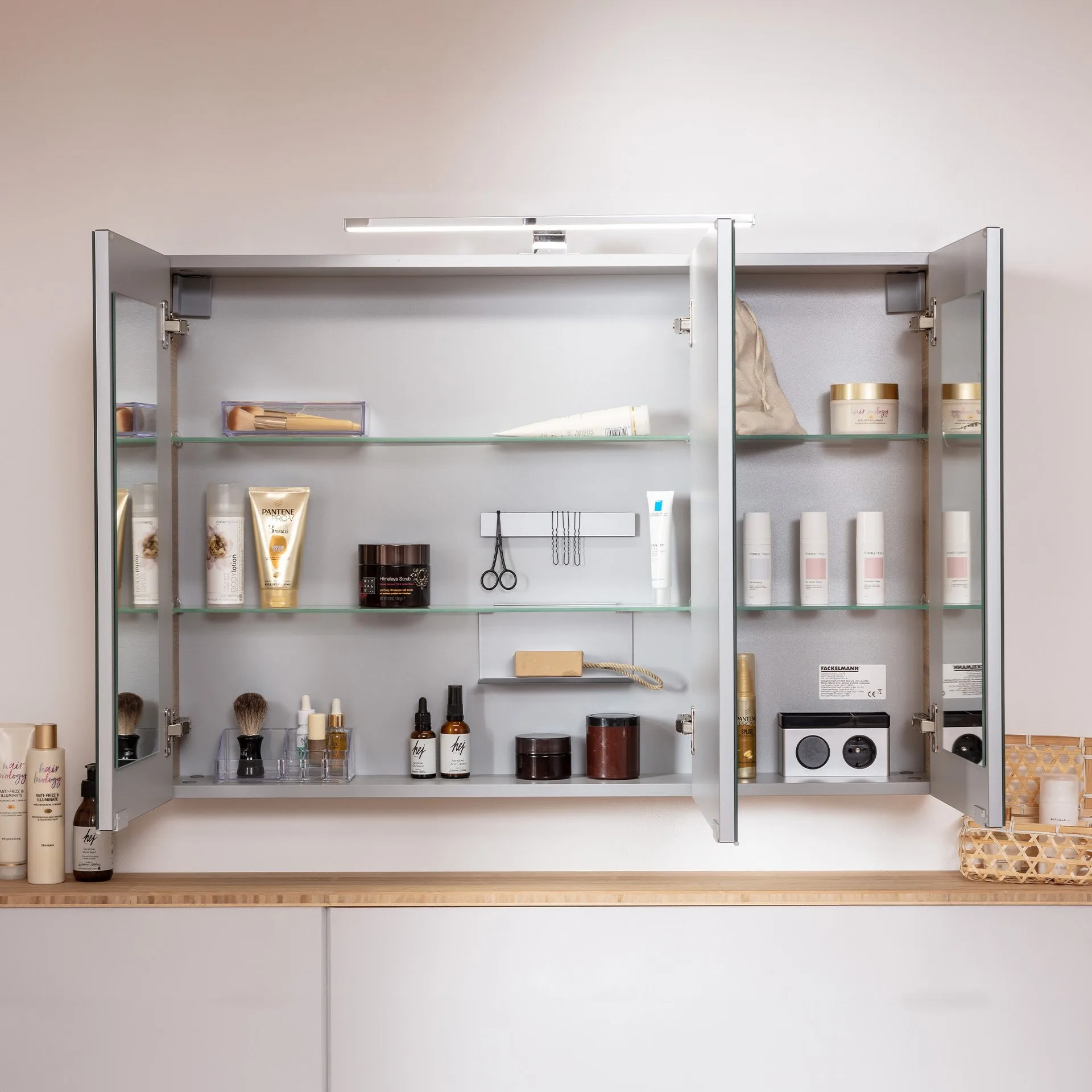 FACKELMANN B.BRILLANT Waschtisch Set mit Spiegelschrank 100 cm breit, Anthrazit Glas/Braun hell, Waschbecken Gussmarmor Weiß