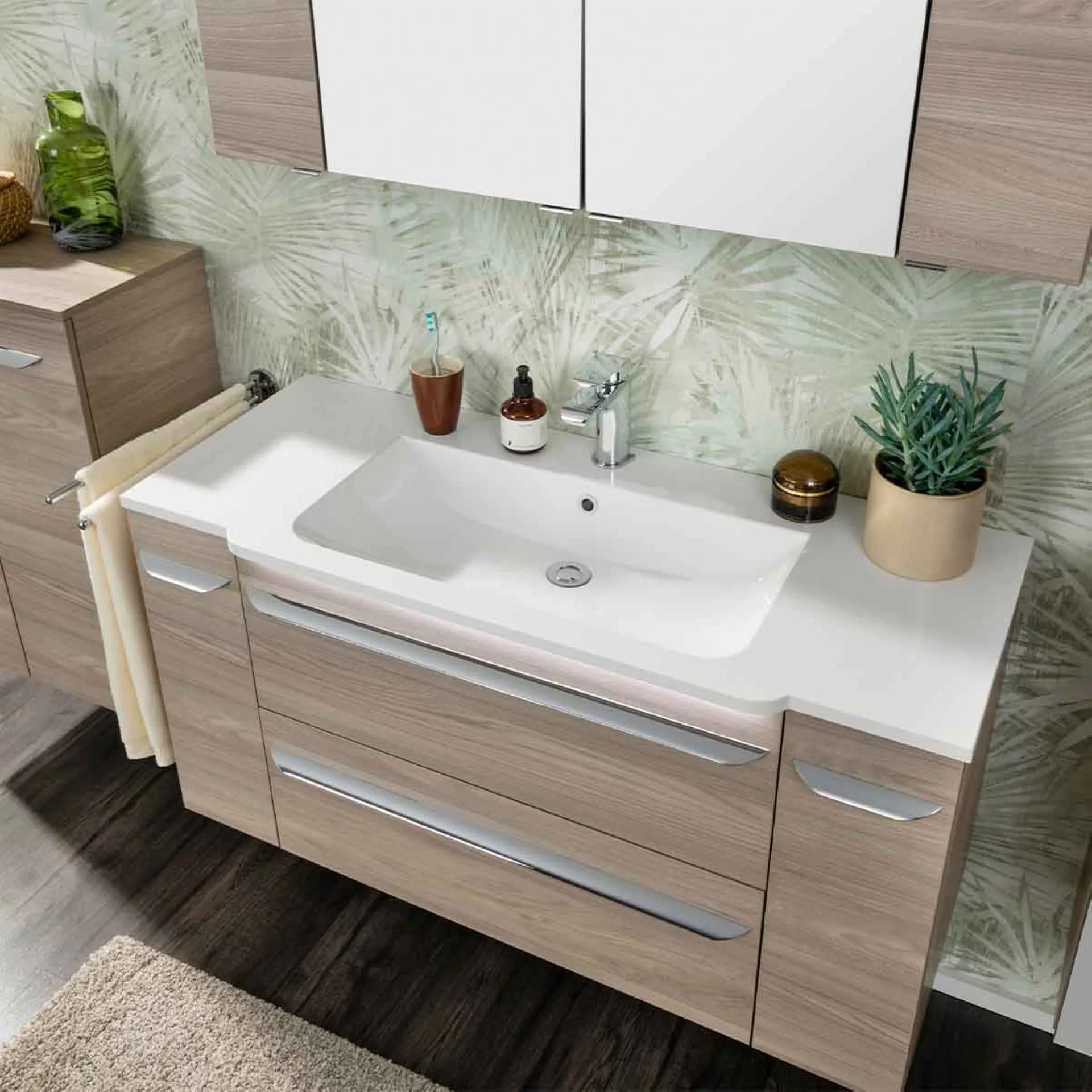 FACKELMANN LUXOR Badmöbel Set 7-teilig 120 cm breit, Braun hell, Waschbecken Gussmarmor Weiß + LED Spiegelschrank + Hängeschränke + Unterschränke