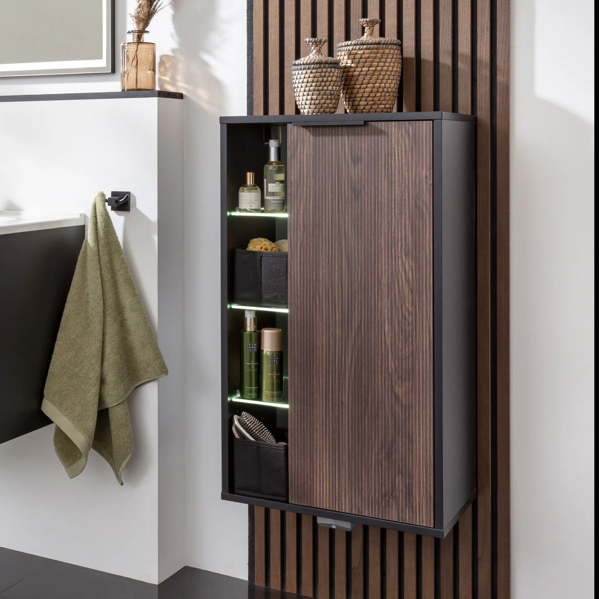 FACKELMANN B.PARIS Midischrank 47 cm breit, Braun Dunkel/Schwarz, Türanschlag rechts