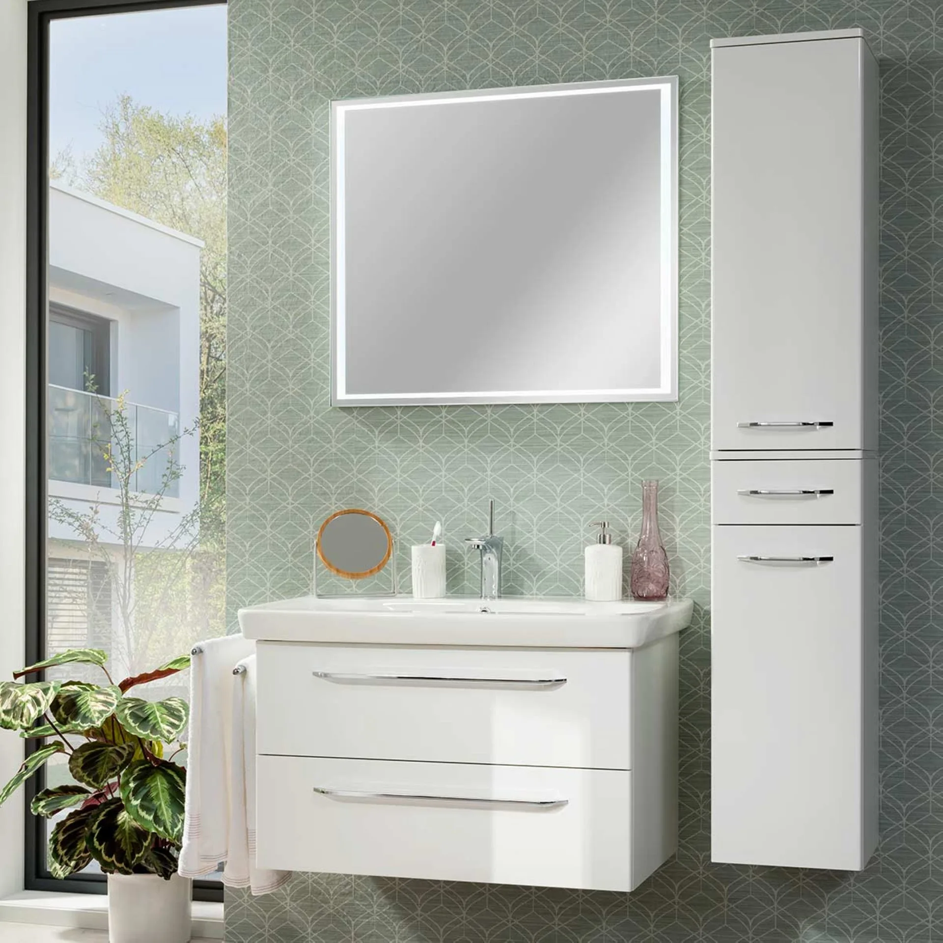 FACKELMANN MILANO Badmöbel Set 4-teilig 88 cm breit, Weiß, Waschbecken Keramik Weiß + LED Spiegel + Hochschrank