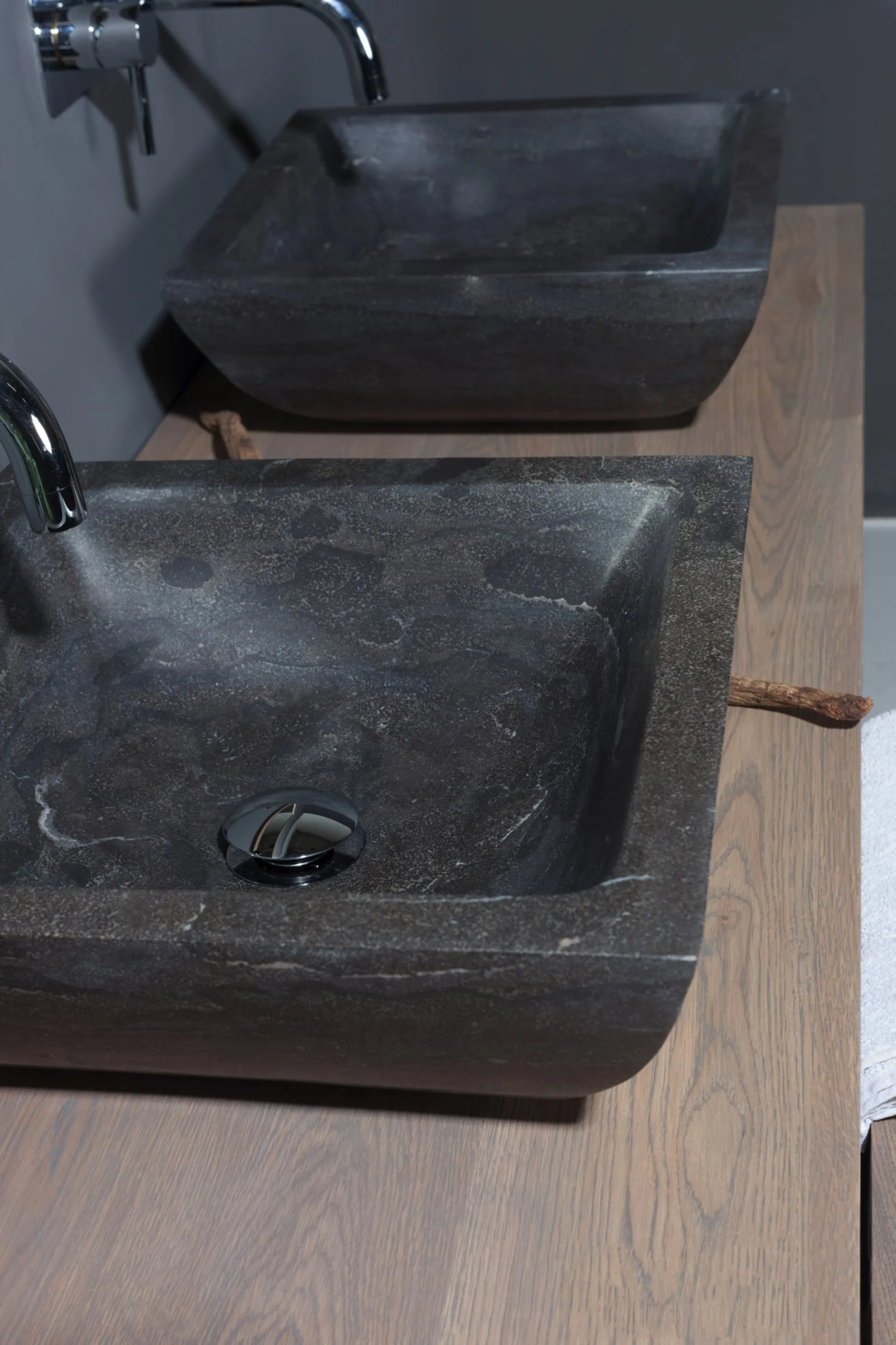 FORZALAQUA SIRACUSA Aufsatzwaschbecken 40 cm breit, Bluestone, Naturstein, ohne Hahnloch