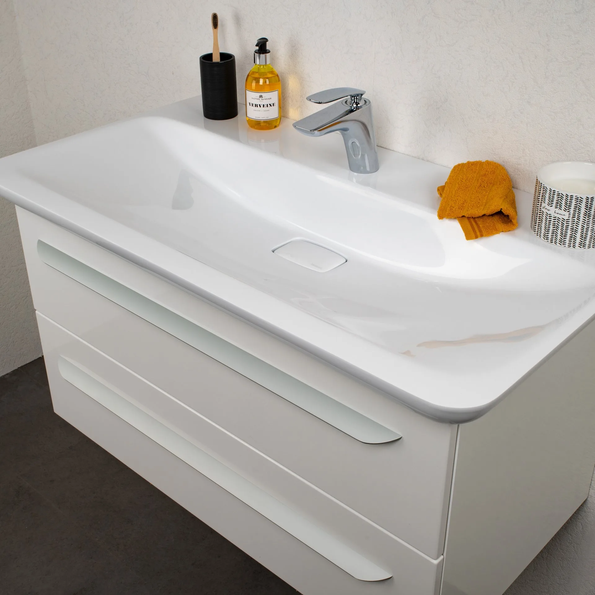 Lanzet M9 Waschbecken 97 cm