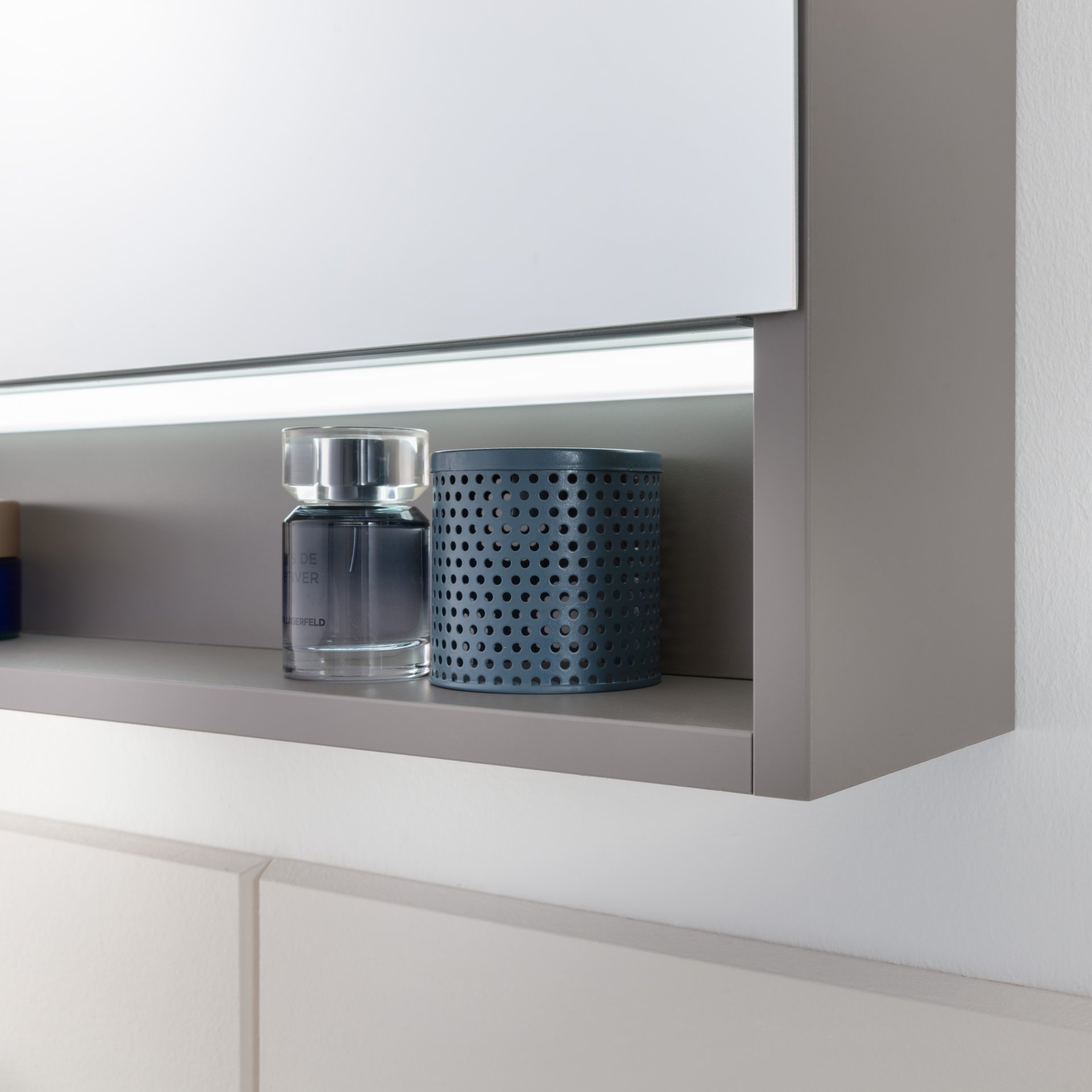 FACKELMANN B.PARIS Waschtisch Set mit Spiegelschrank 70 cm breit, Grau, Waschbecken Gussmarmor Weiß