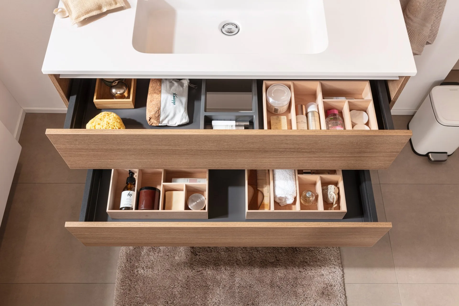FACKELMANN VITA Waschbecken mit Unterschrank 101 cm breit, Braun hell, Waschbecken Gussmarmor Weiß matt