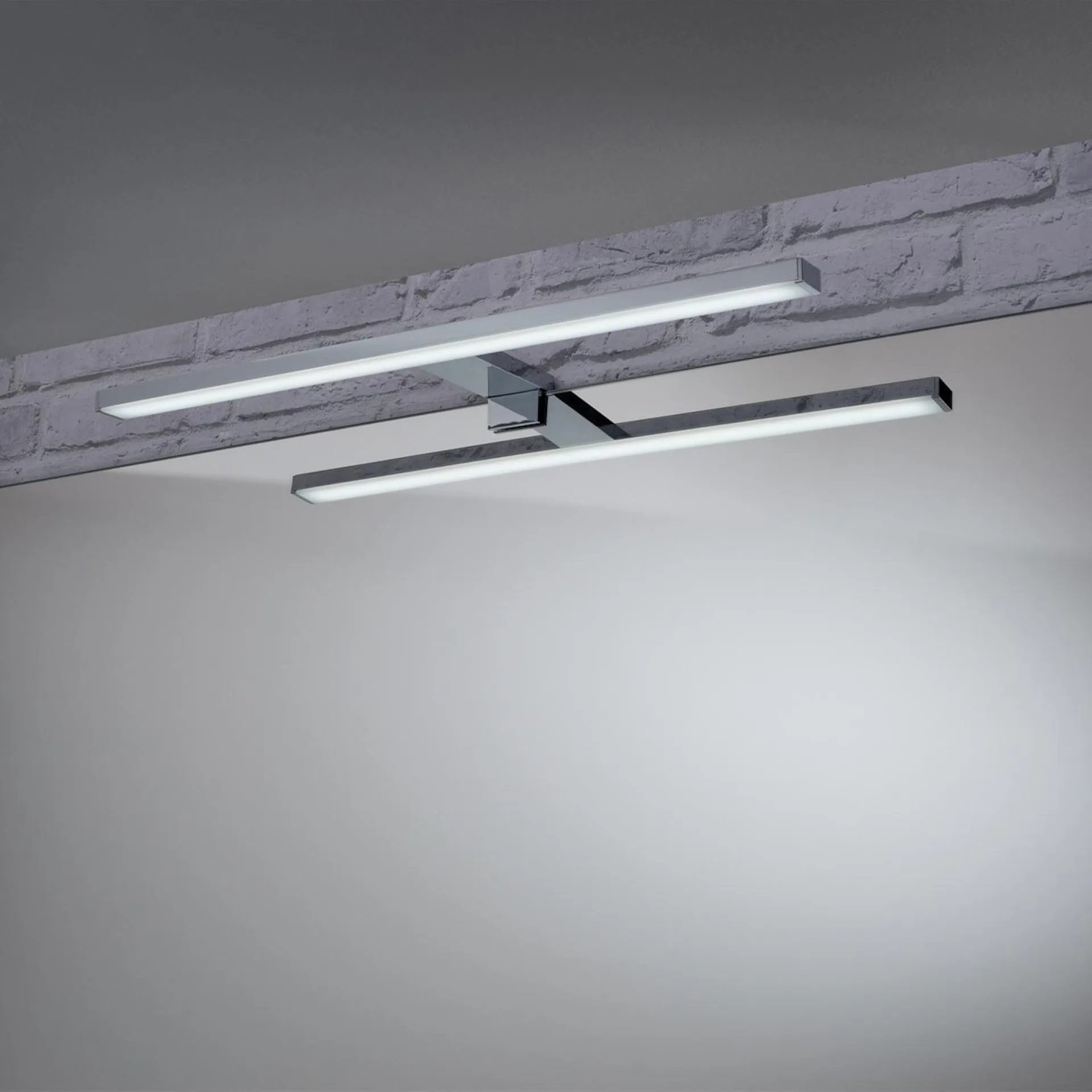 FACKELMANN B.CLEVER Waschtisch Set mit Spiegel 60 cm breit, Braun hell, Waschbecken Gussmarmor Weiß + LED Aufsatzleuchte