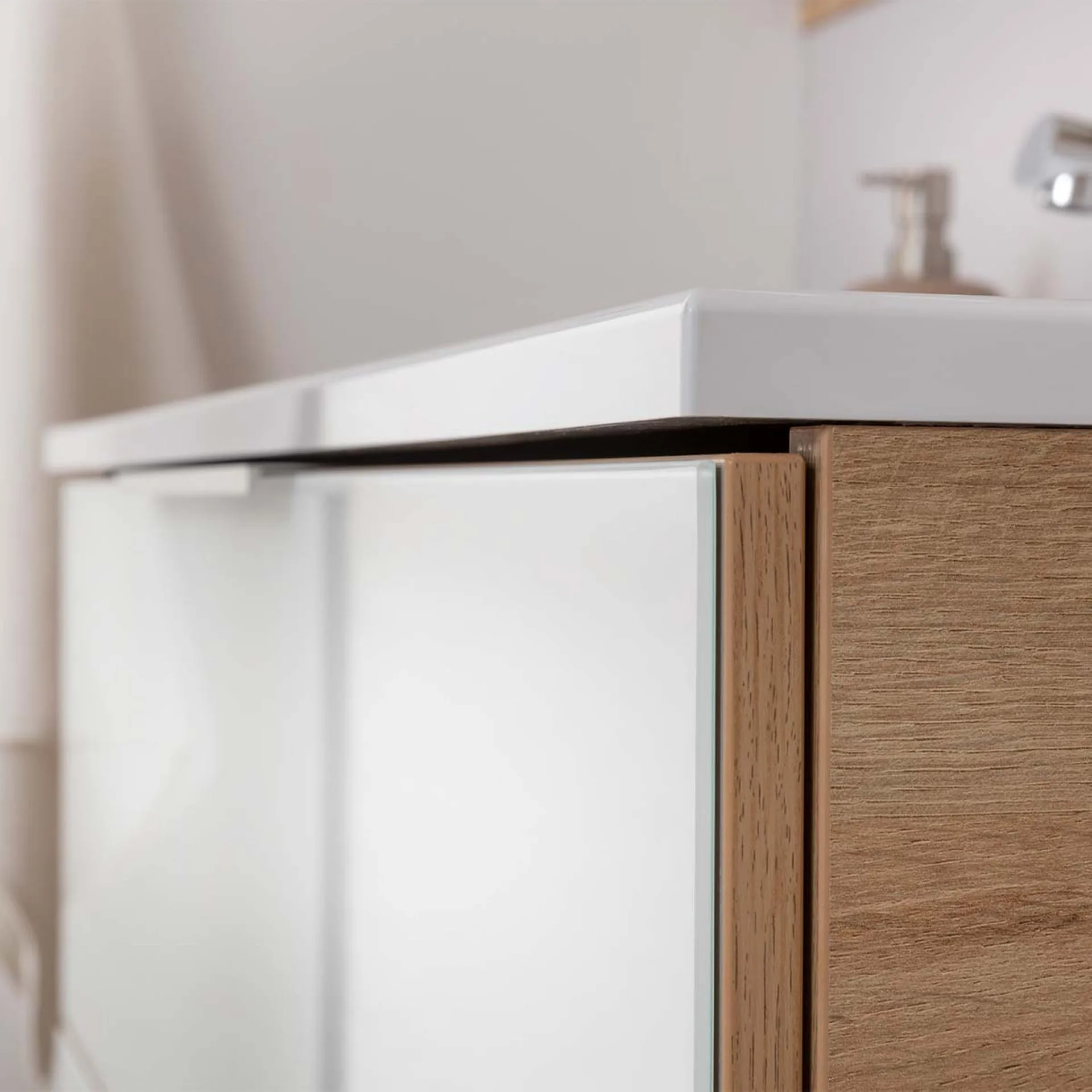 FACKELMANN B.BRILLLANT Waschtisch Set mit Spiegelschrank 80 cm breit, Weiß Glas/Braun hell, Waschbecken Glas Weiß