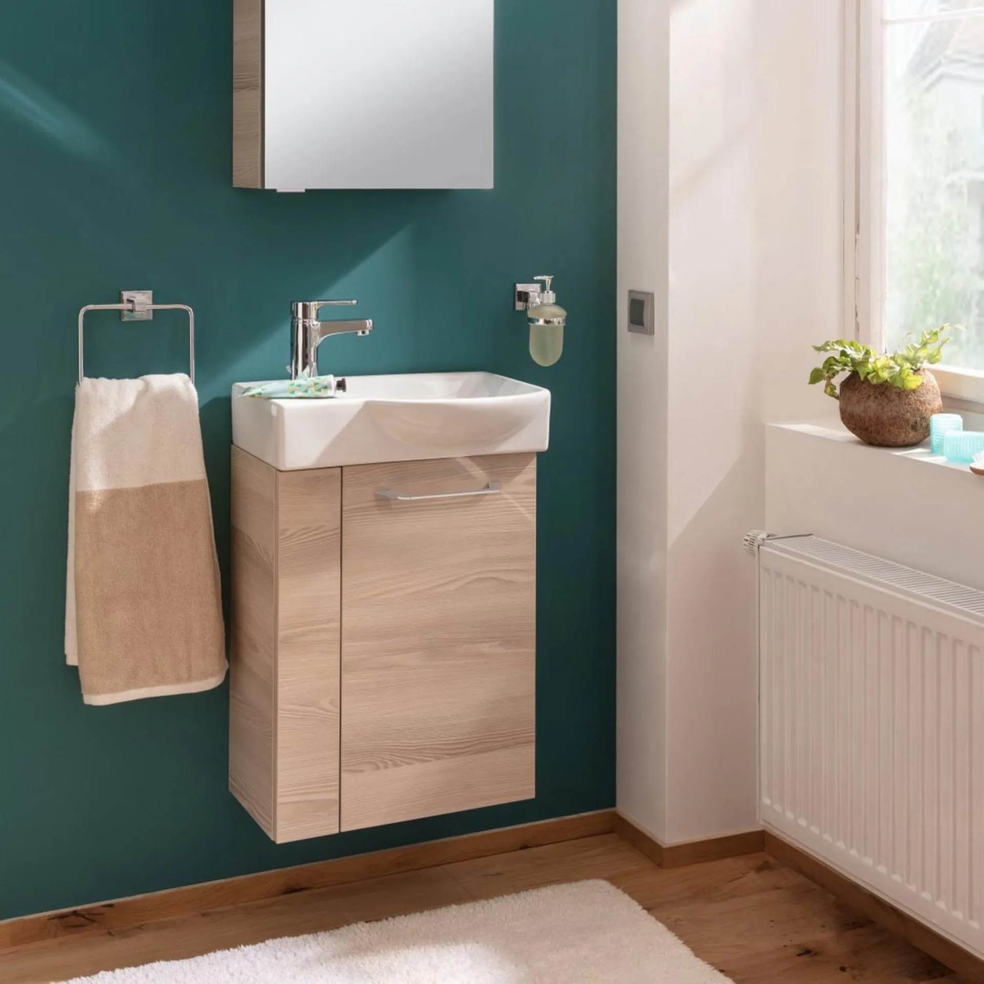 FACKELMANN SBC B.CLEVER Waschbeckenunterschrank Gäste WC 45 cm breit, Braun hell, Türanschlag rechts