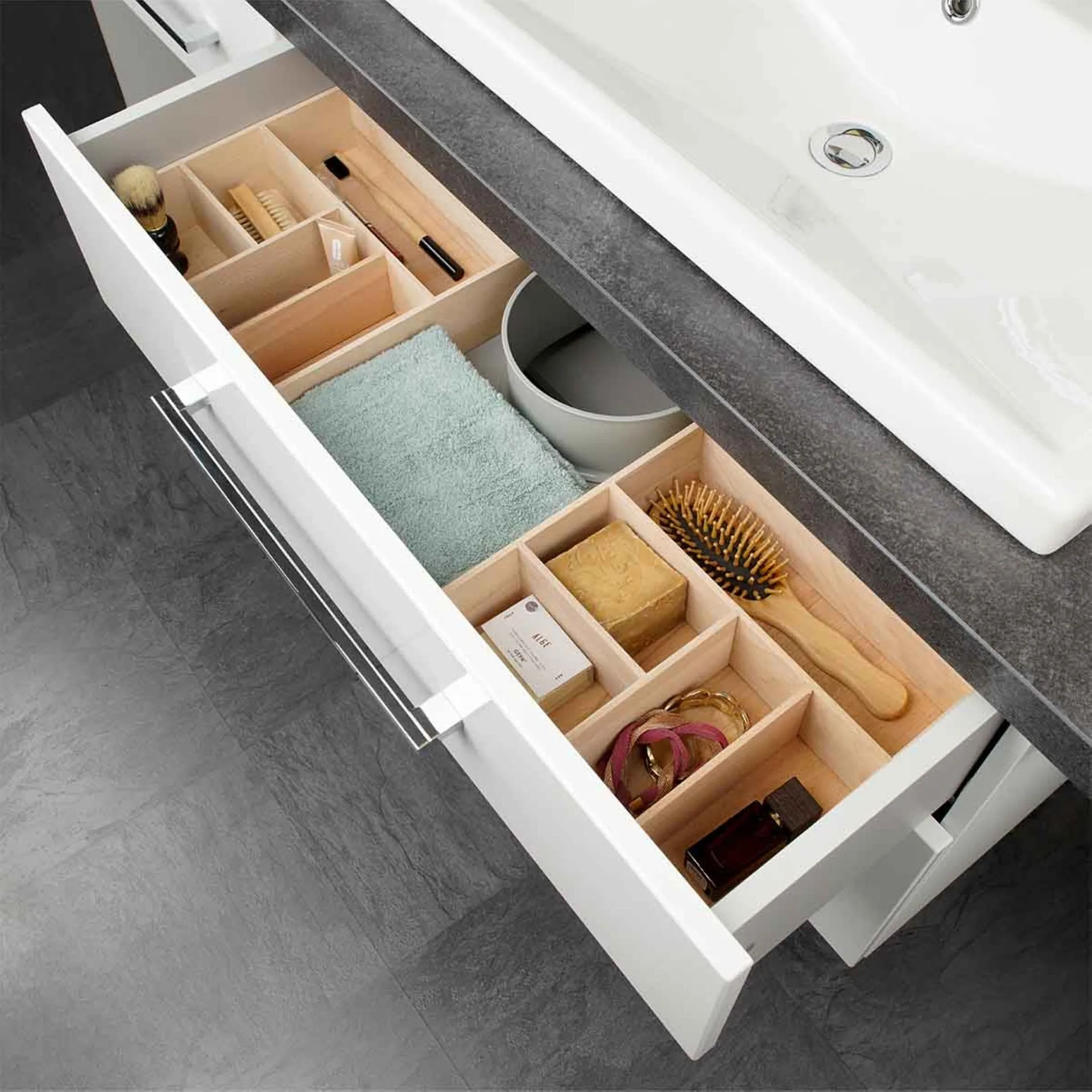 FACKELMANN Schubladen Organizer 26 cm breit, Braun, Buchenholz