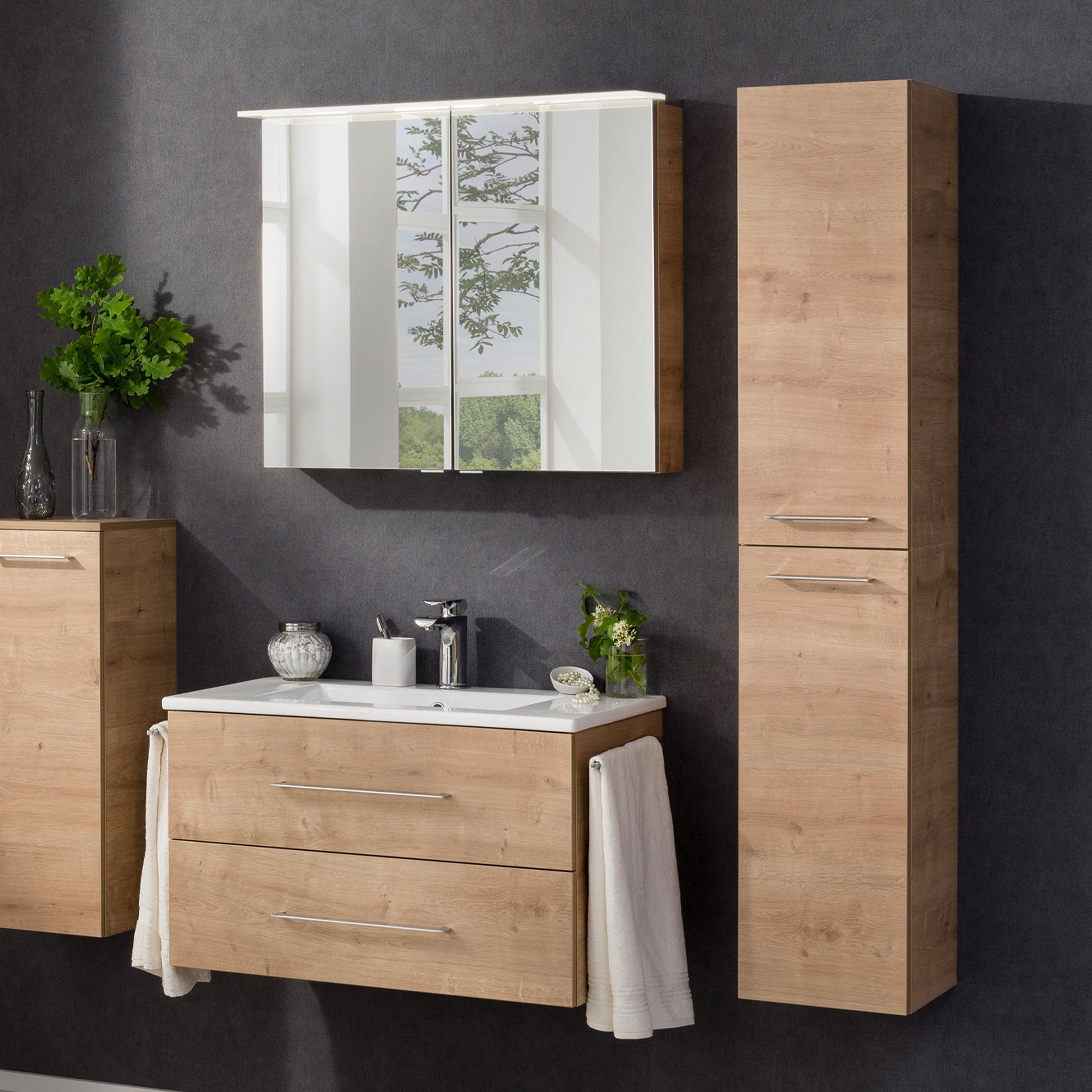 FACKELMANN B.PERFEKT Badmöbel Set 4-teilig 82 cm breit, Braun hell, Waschbecken Keramik Weiß + LED Spiegelschrank + Hochschrank