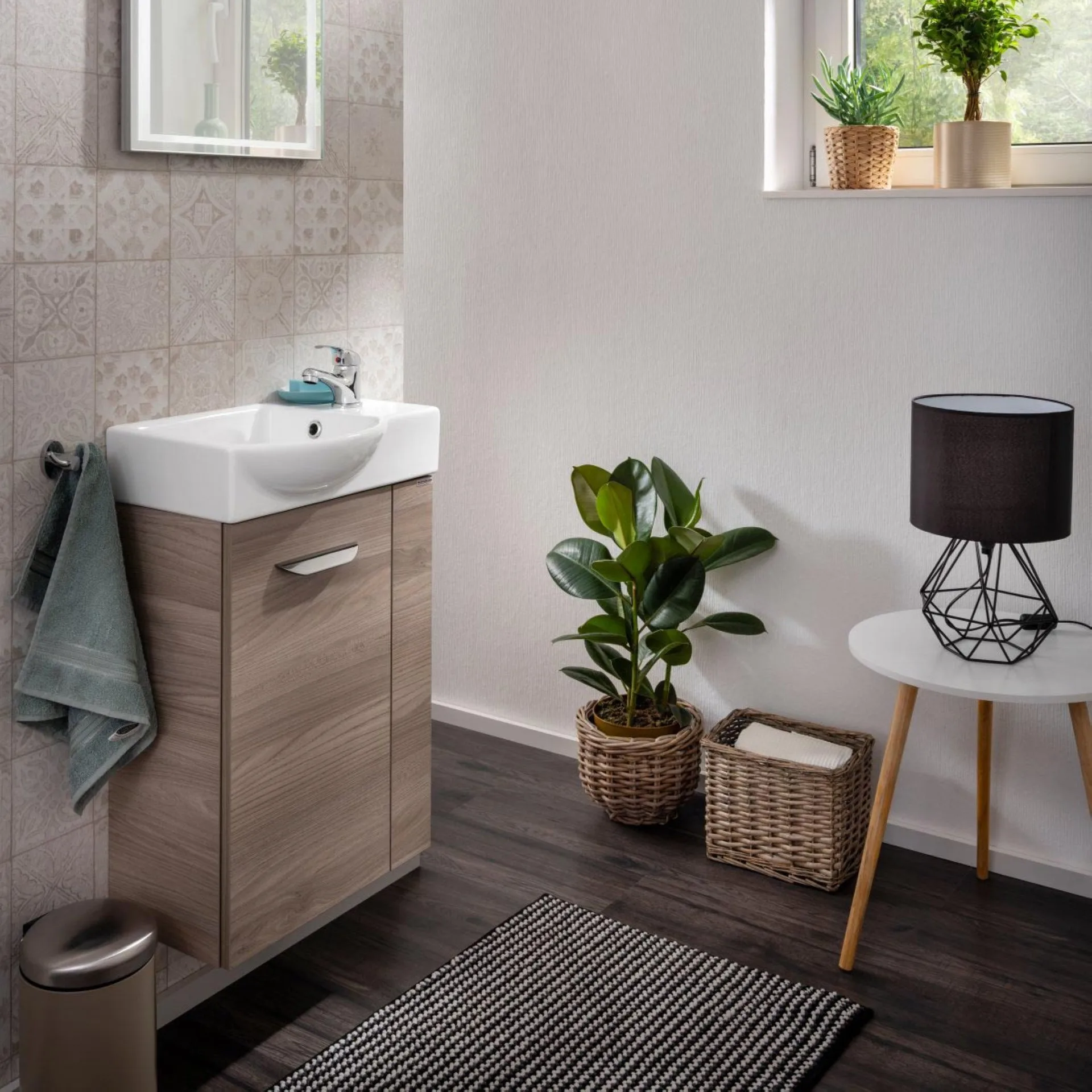 FACKELMANN SBC LUXOR Waschbeckenunterschrank Gäste WC 45 cm breit, Braun hell, Türanschlag links