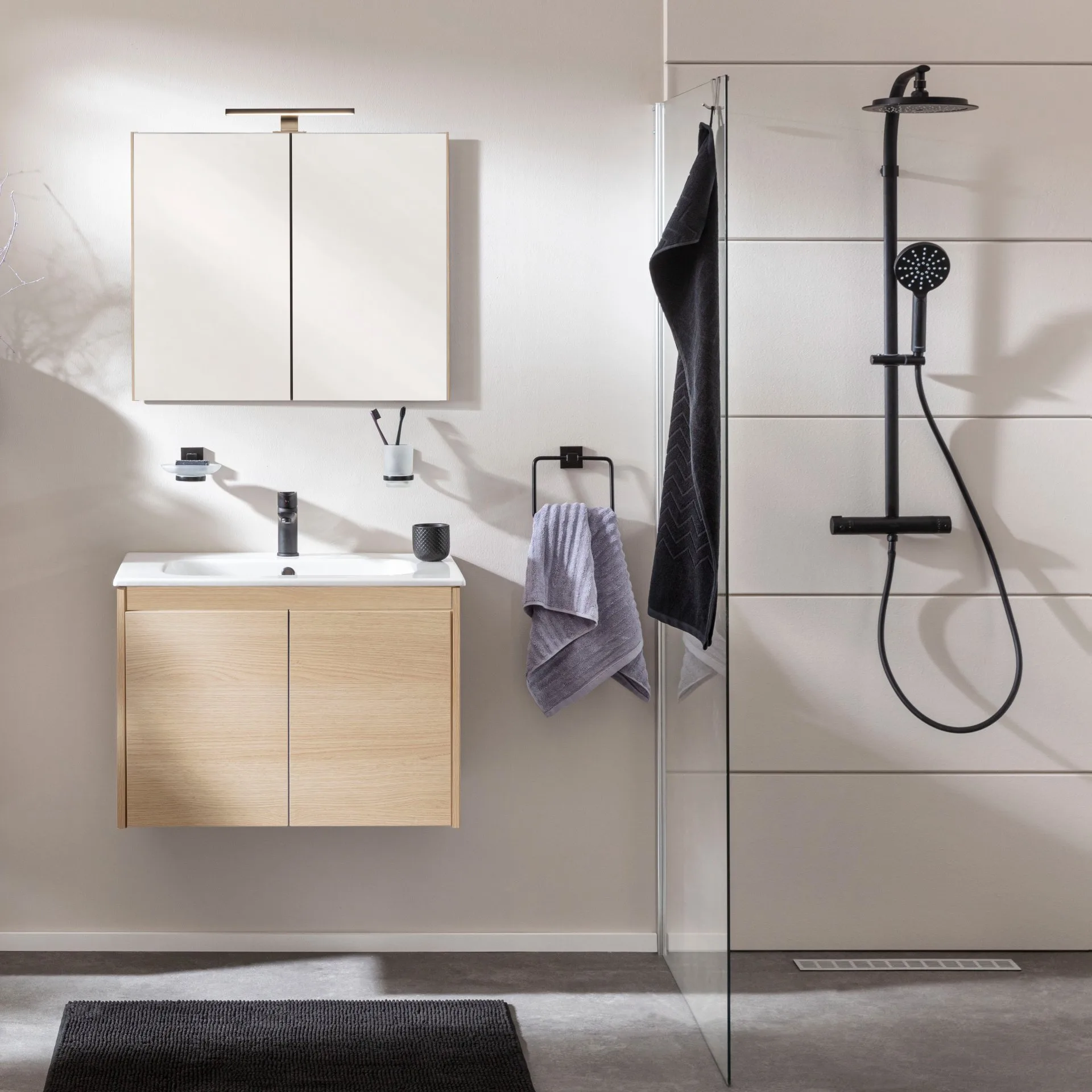 FACKELMANN COMPACT LINE Waschtisch Set mit Spiegelschrank 71 cm breit, Braun hell, Waschbecken Keramik Weiß, inklusive Aufsatzleuchte und Energie Box