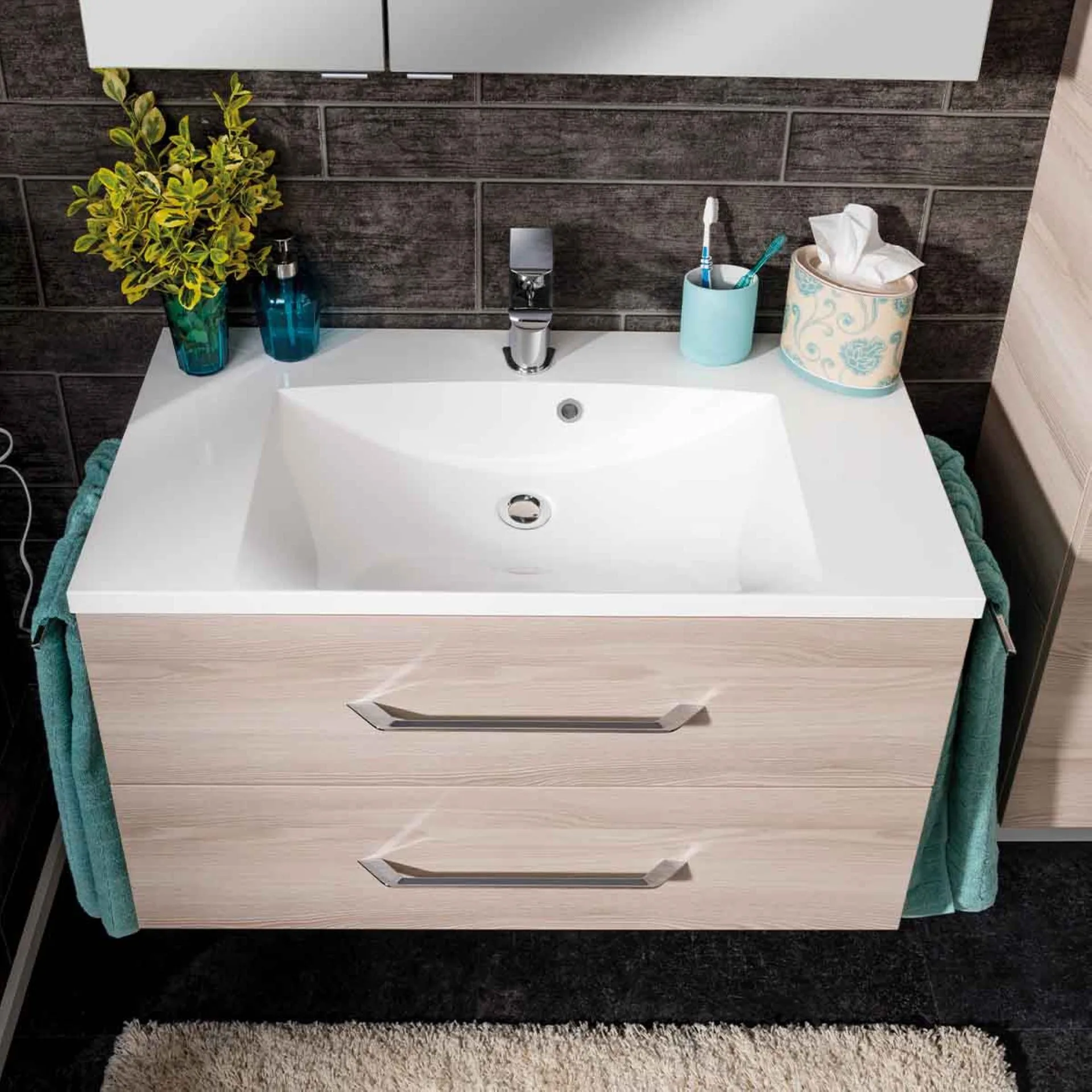 FACKELMANN B.CLEVER Waschtisch Set mit Spiegelschrank 90 cm breit, Braun hell, Waschbecken Gussmarmor Weiß