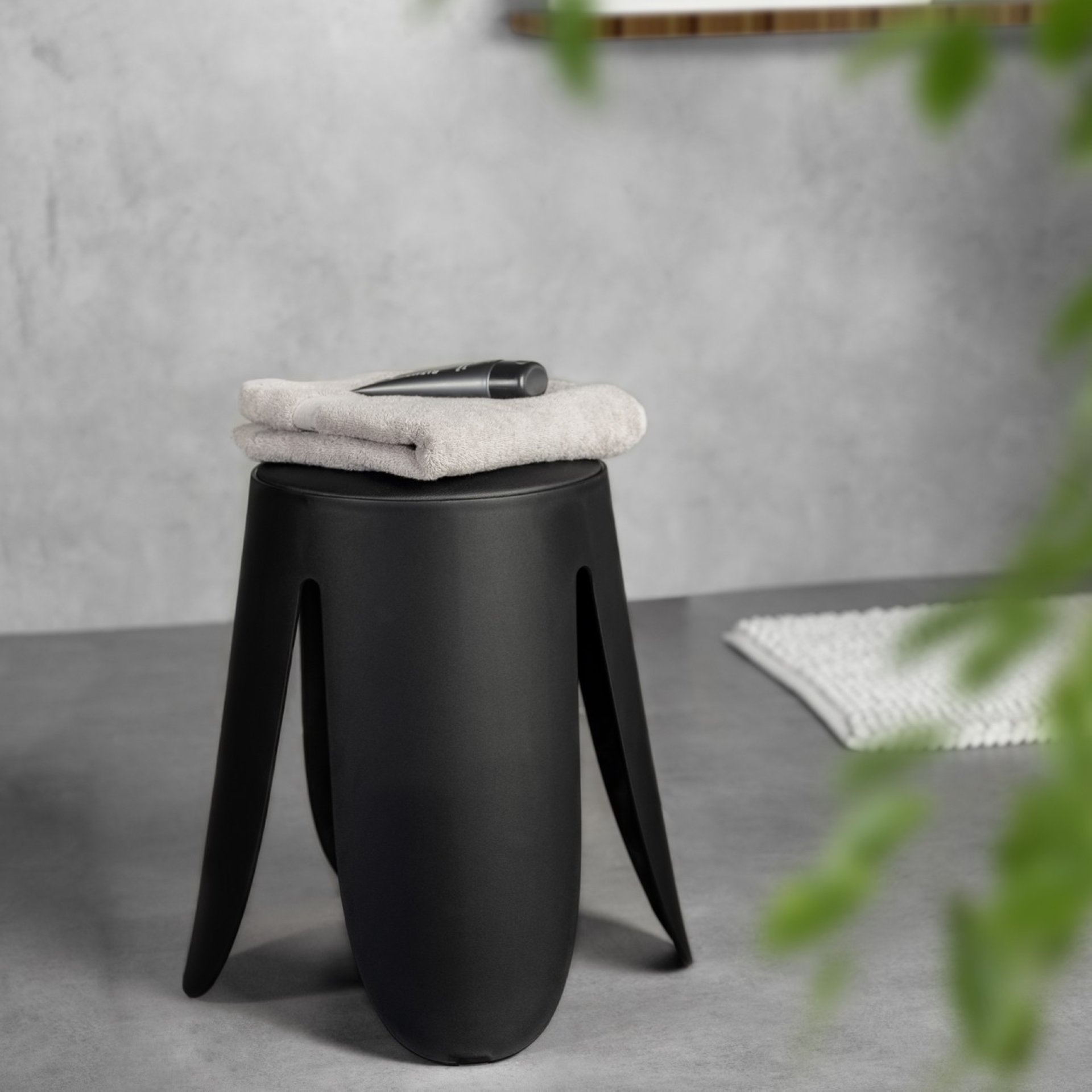 WENKO COMISO Badhocker, Schwarz matt