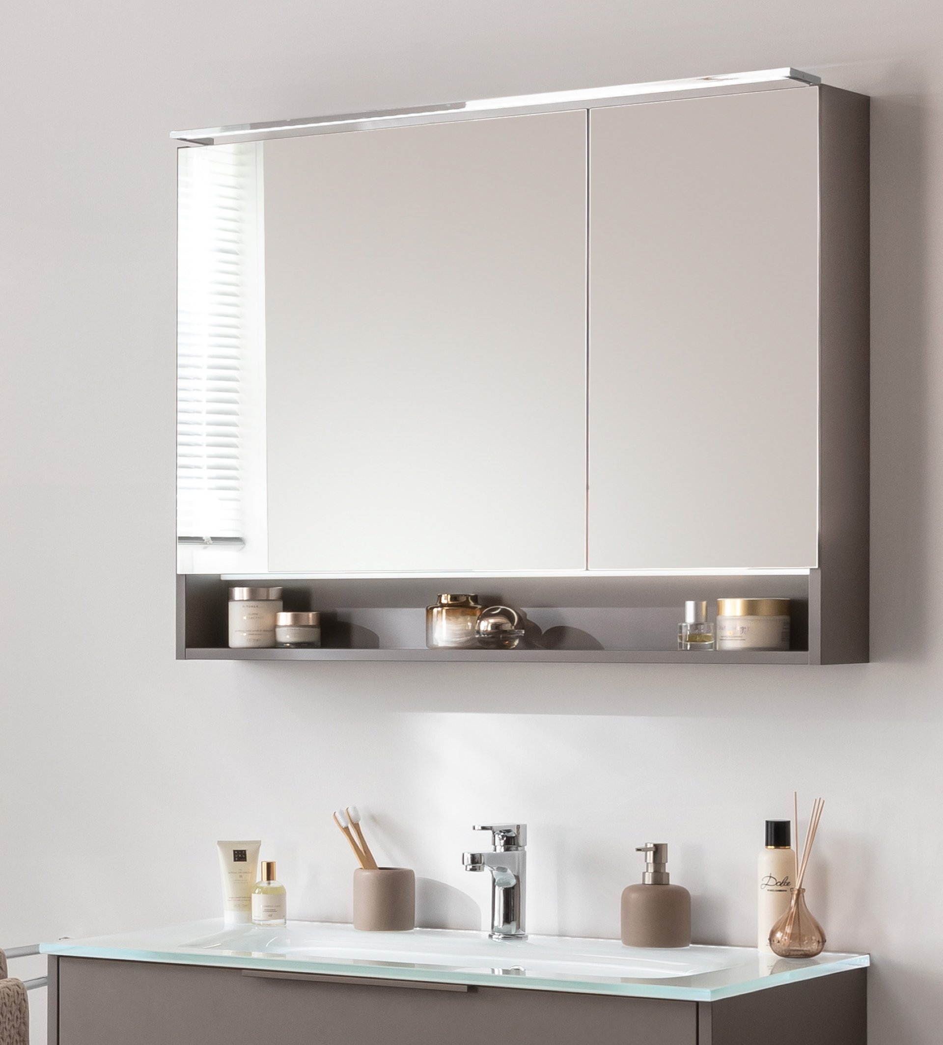 Fackelmann B.PARIS LED-Spiegelschrank 90 cm breit, Grau