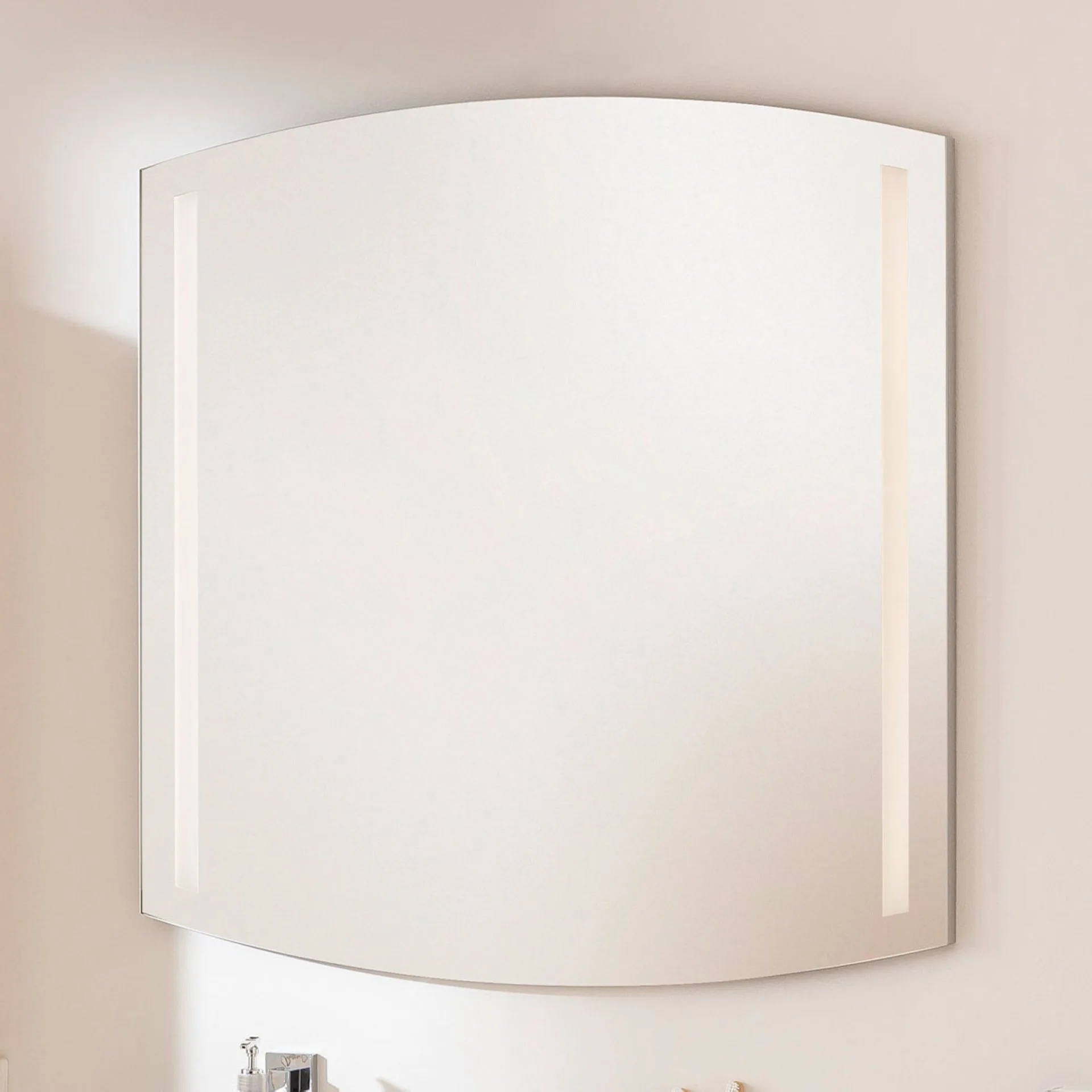 FACKELMANN B.STYLE LED Spiegel 80 cm breit