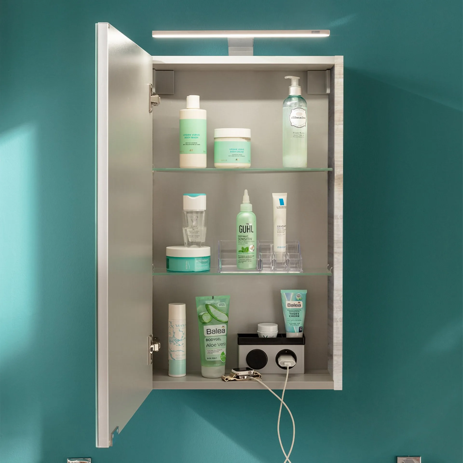 FACKELMANN SBC A-VERO Gäste WC Spiegelschrank 40 cm breit, Braun hell, Türanschlag links + Aufsatzleuchte