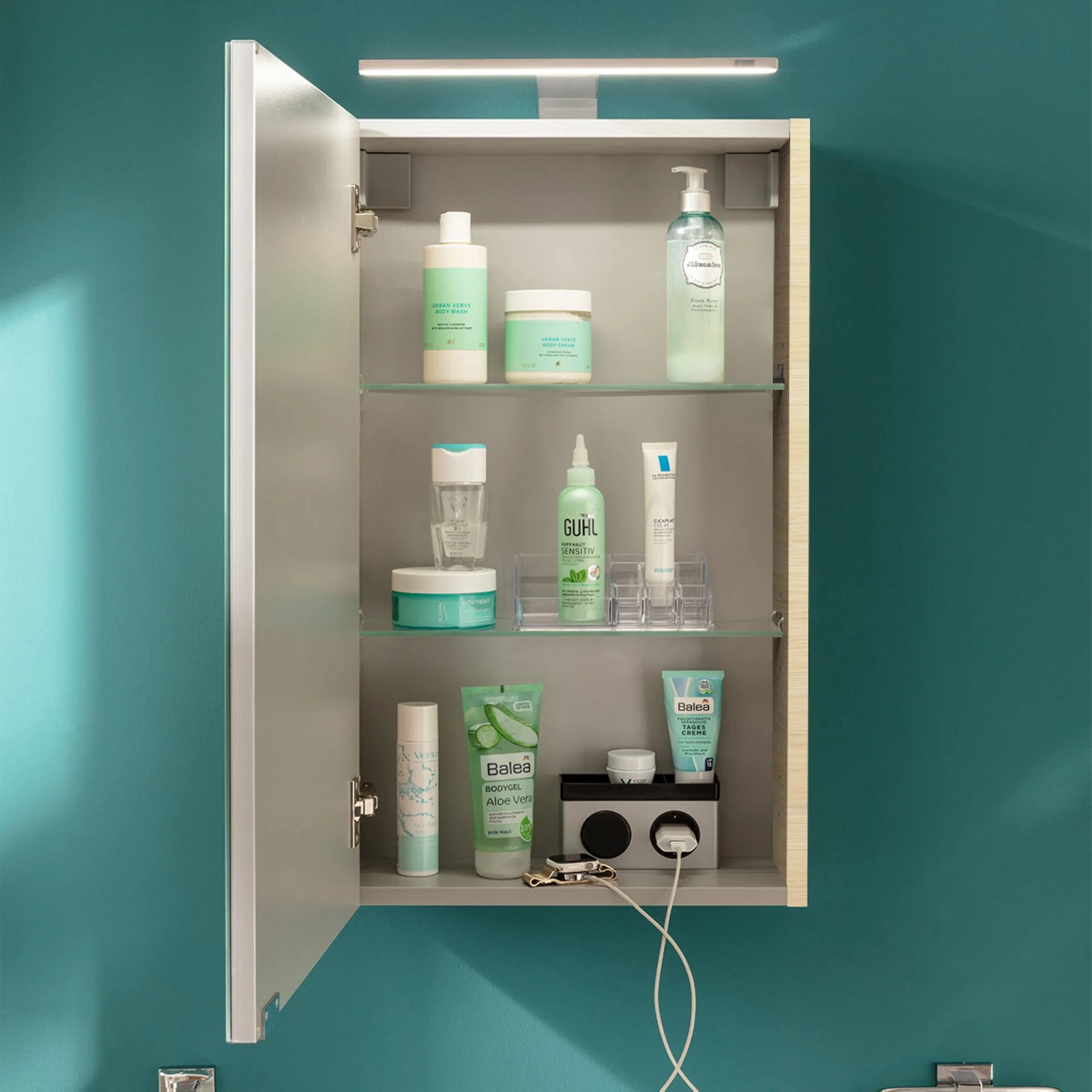 FACKELMANN SBC B.STYLE Gäste WC Spiegelschrank 40 cm breit, Braun, Türanschlag links + Aufsatzleuchte