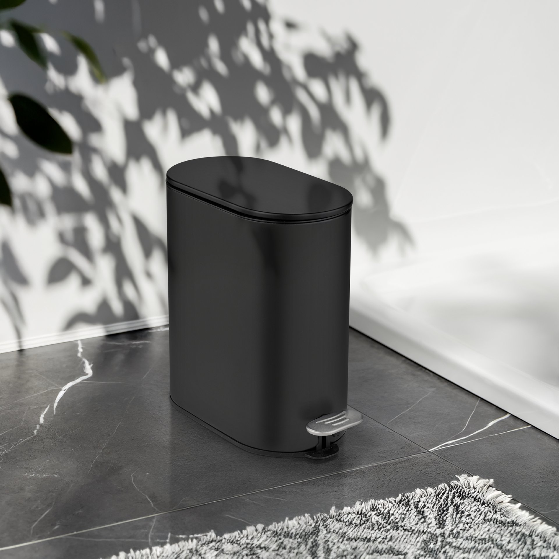 WENKO COLLUNGO Kosmetikeimer 5 Liter, Schwarz, mit Absenkautomatik