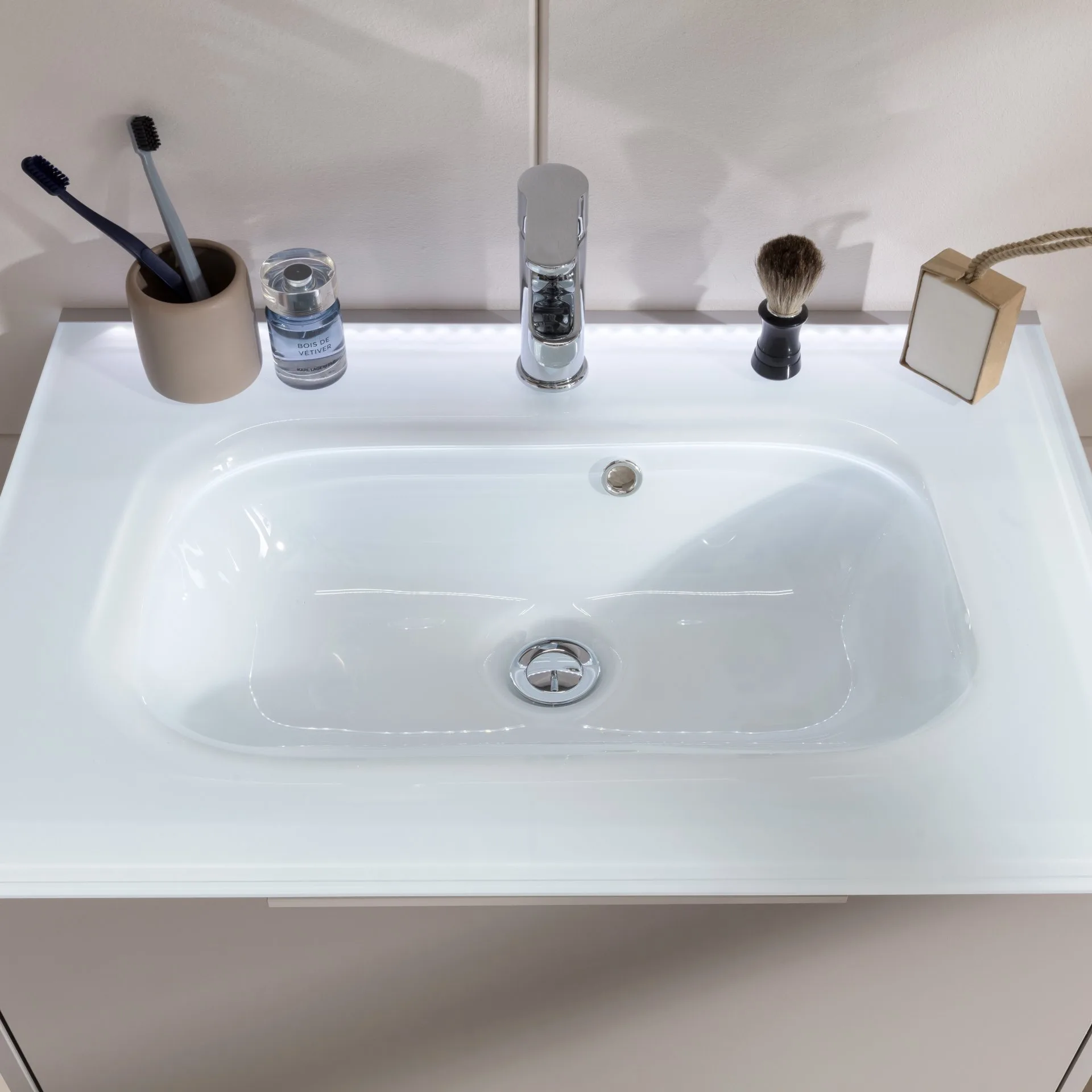 FACKELMANN B.PARIS Waschtisch Set mit Spiegelschrank 70 cm breit, Grau, Waschbecken Glas Weiß