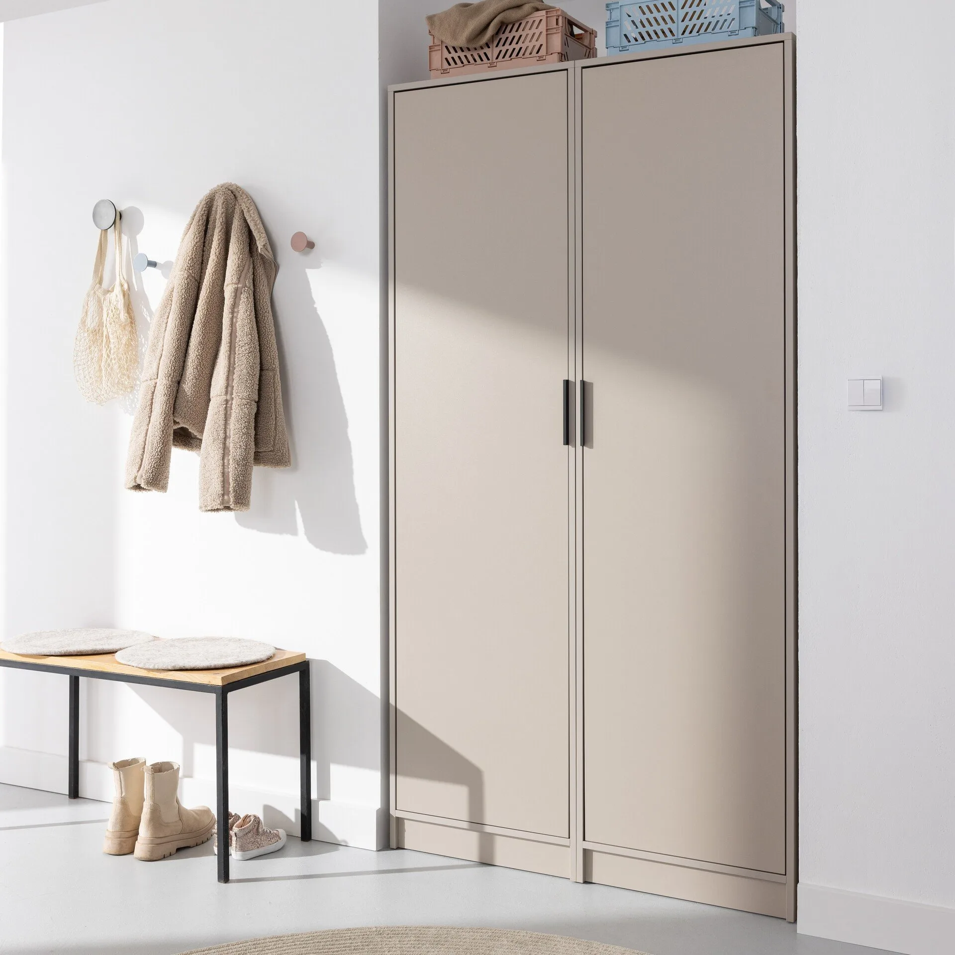 FACKELMANN Putzschrank 50 cm breit, Grau, mit verstellbaren Füßen