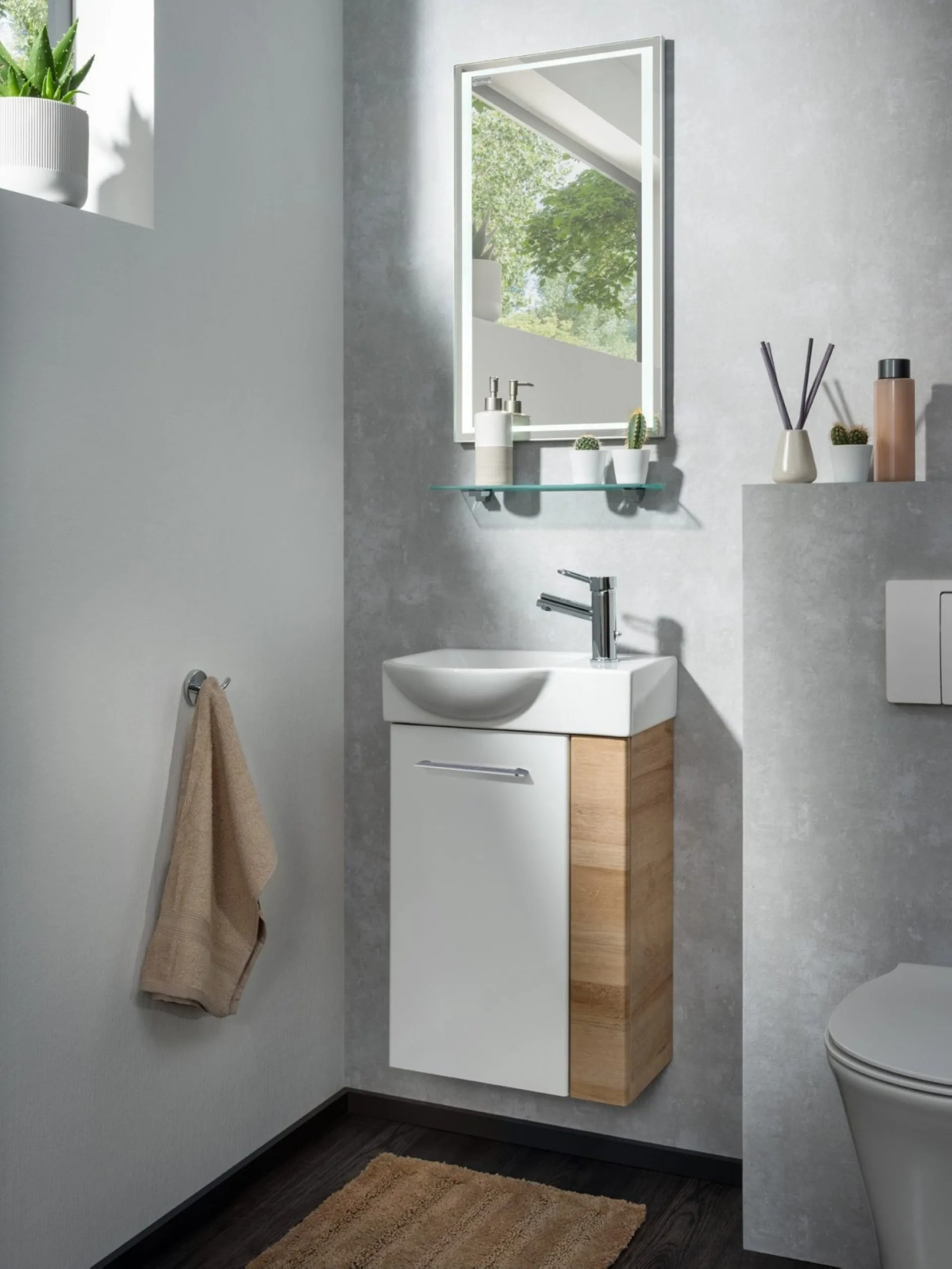 FACKELMANN SBC MILANO Gäste WC Waschtisch Set mit Spiegel 45 cm breit, Weiß/Braun hell, Waschbecken Keramik Weiß, Türanschlag links + Glasablage