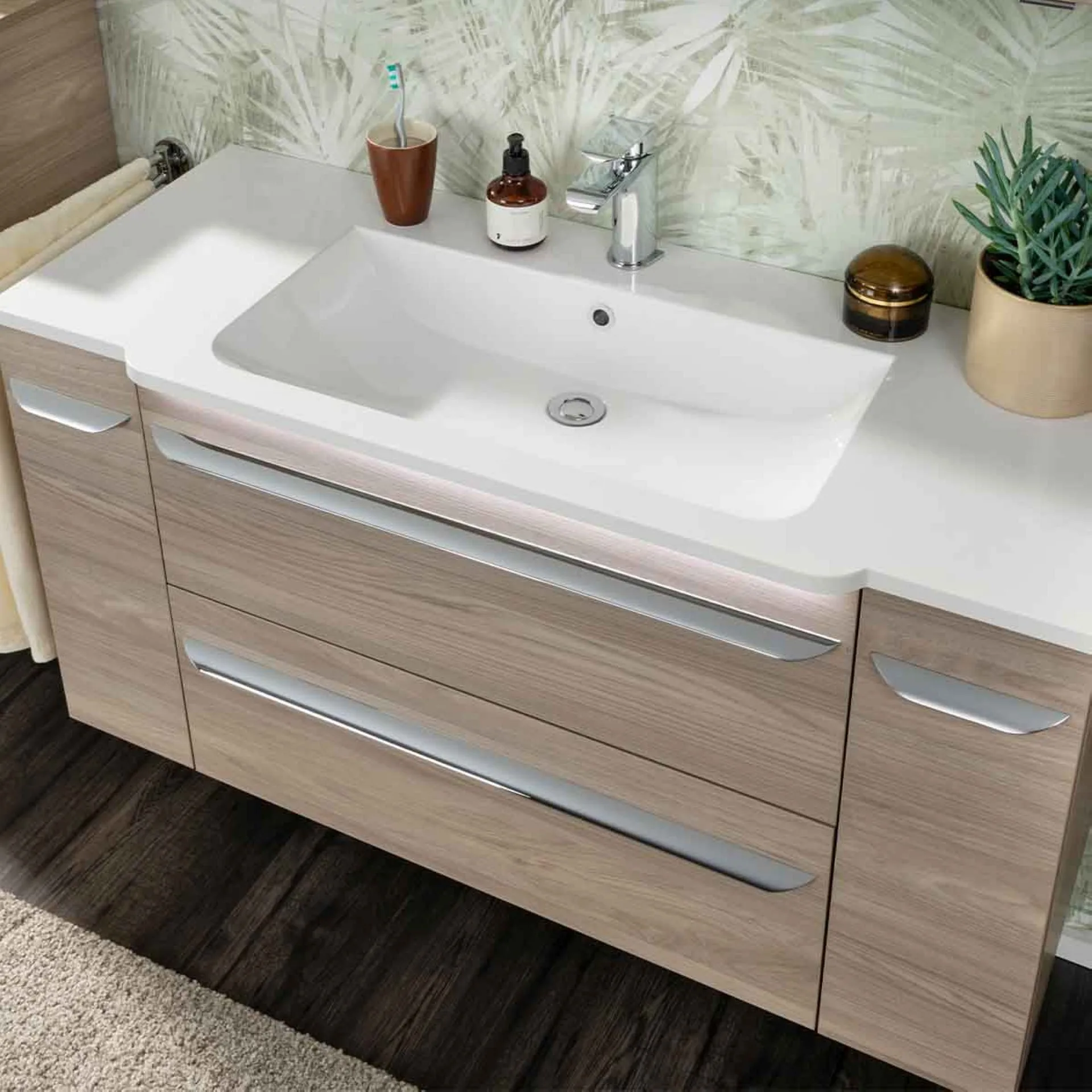 FACKELMANN LUXOR Badmöbel Set 7-teilig 120 cm breit, Braun hell, Waschbecken Gussmarmor Weiß + LED Spiegelschrank + Hängeschränke + Unterschränke mit Spiegelfläche