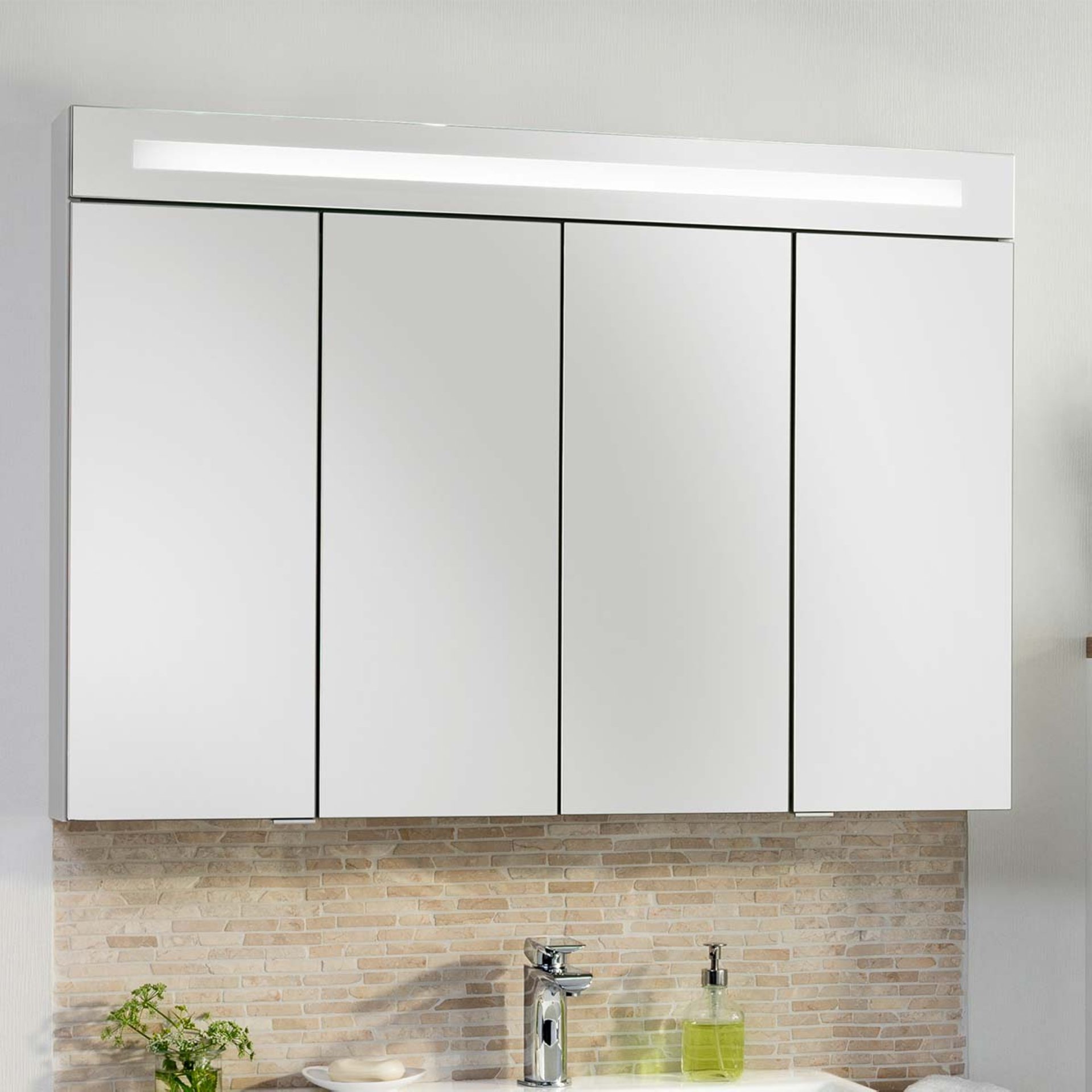 Fackelmann LED Spiegelschrank TWINDY 110 cm, Weiß, Falttüren