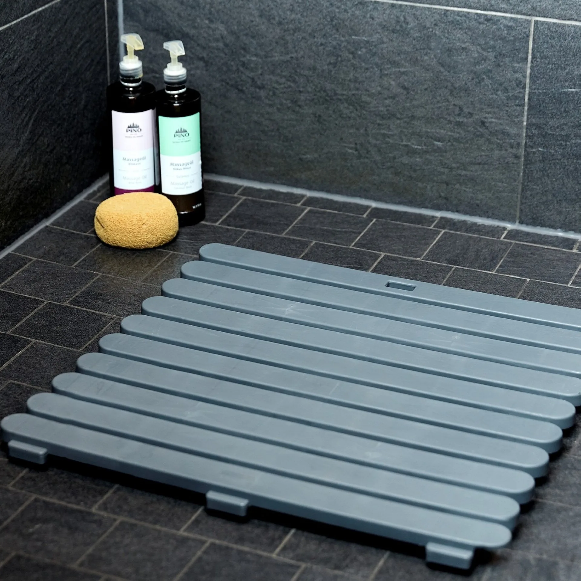 WENKO INDOOR&OUTDOOR Badematte 55 x 55 cm, Grau