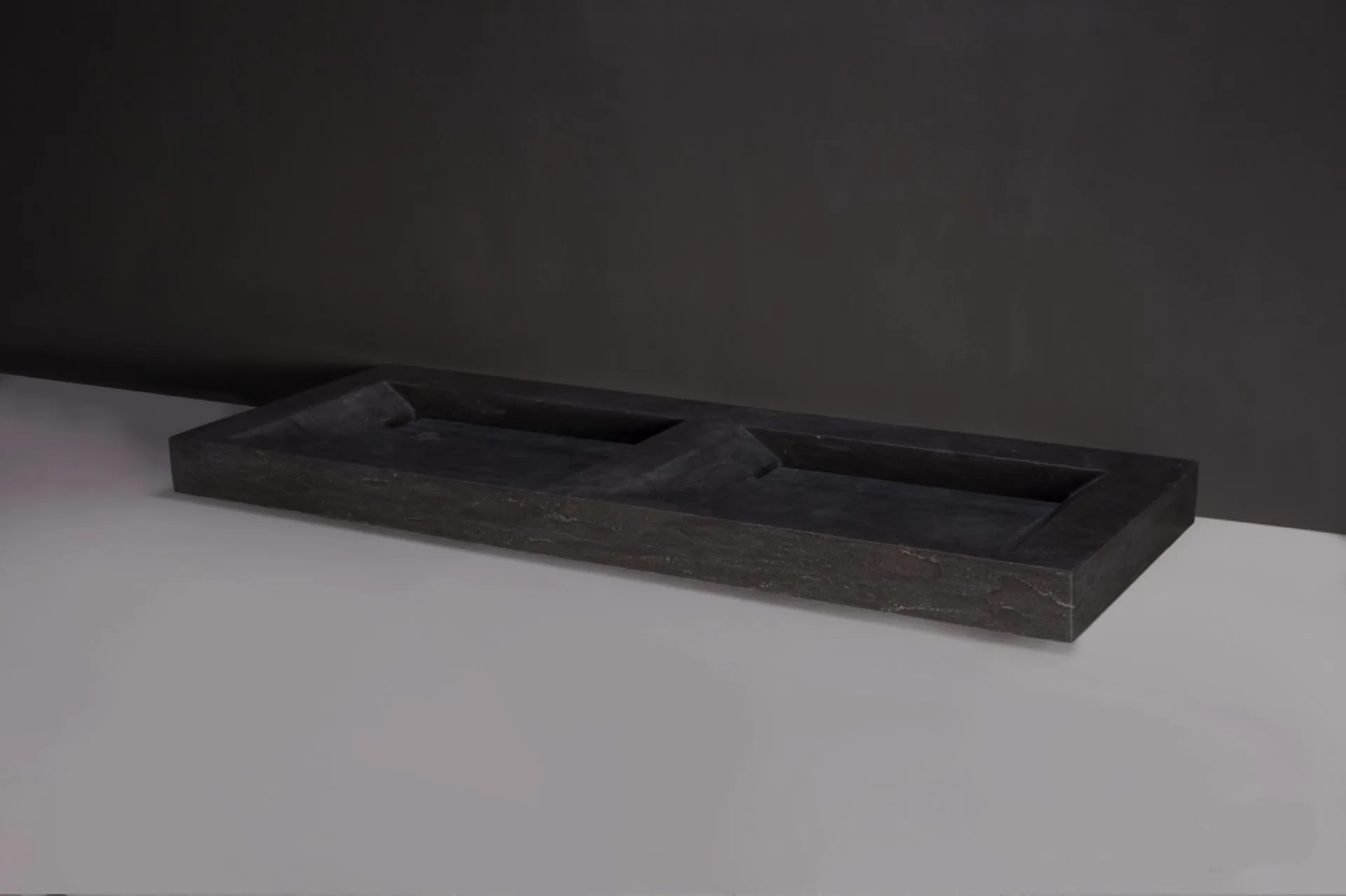 FORZALAQUA BELLEZZA Doppelwaschbecken 140,5 cm breit, Bluestone, Naturstein, mit 2 Hahnlöchern