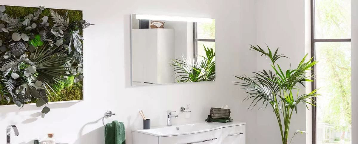 Welche Größen von Badspiegeln stehen zur Auswahl?