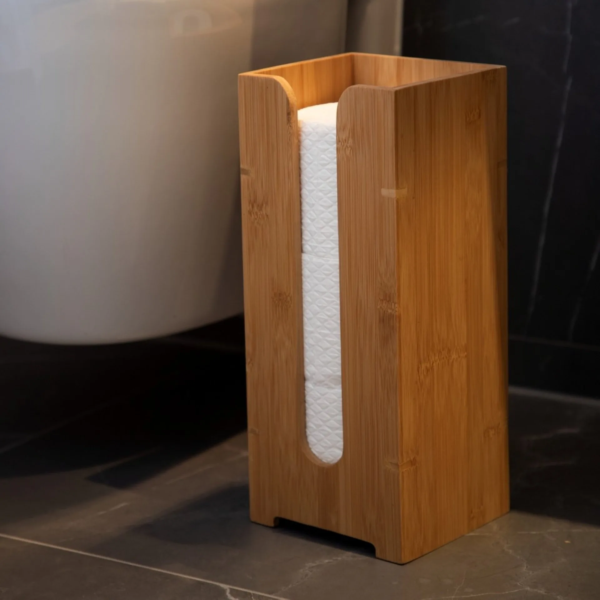 WENKO BAMBUSA Toilettenpapier Ersatzrollenhalter, Braun, aus Bambus, stehend