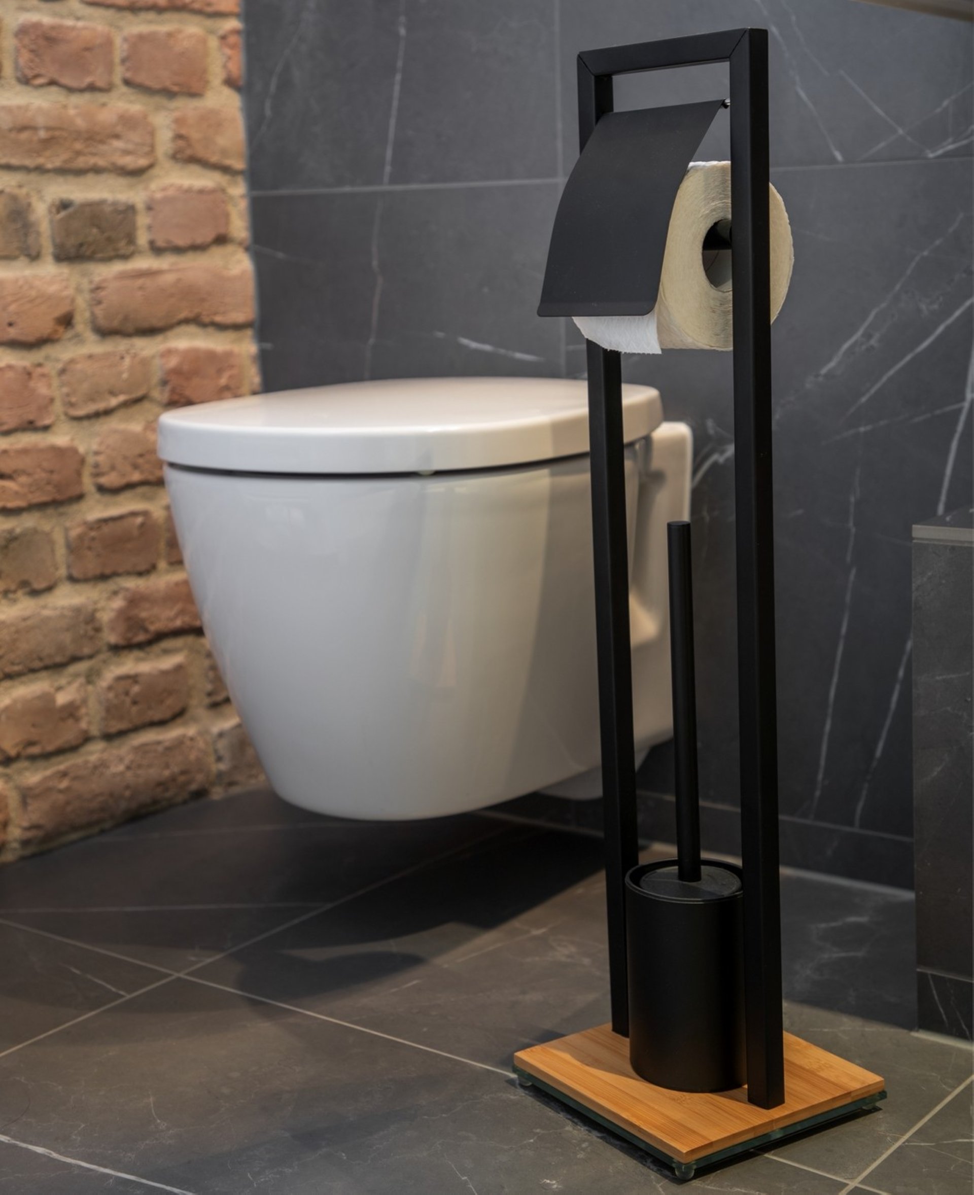 WENKO BAMBUSA WC-Garnitur, Braun/Schwarz, mit Toilettenpapierhalter, aus Bambus, stehend