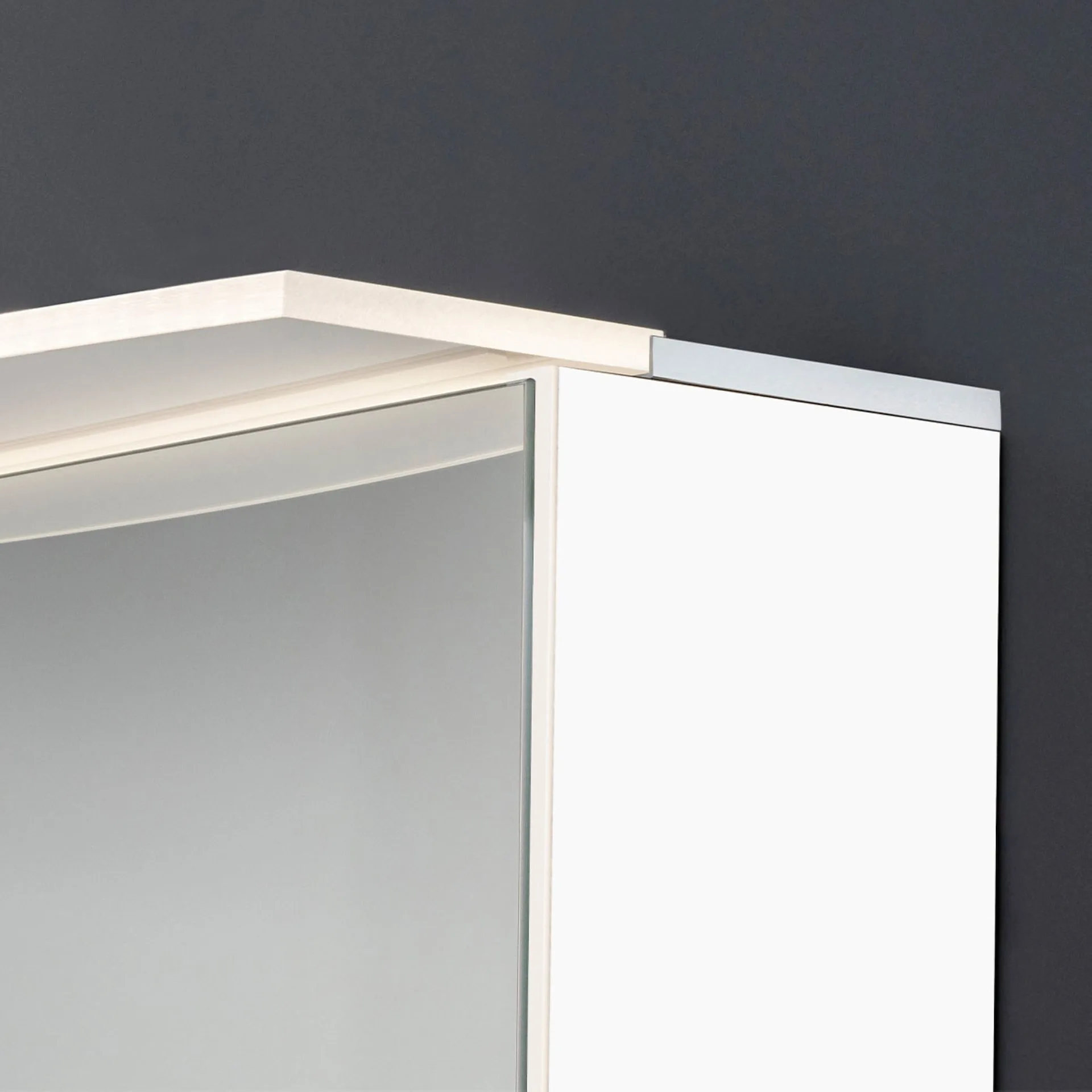 FACKELMANN B.STYLE LED Spiegelschrank 80 cm breit, Weiß