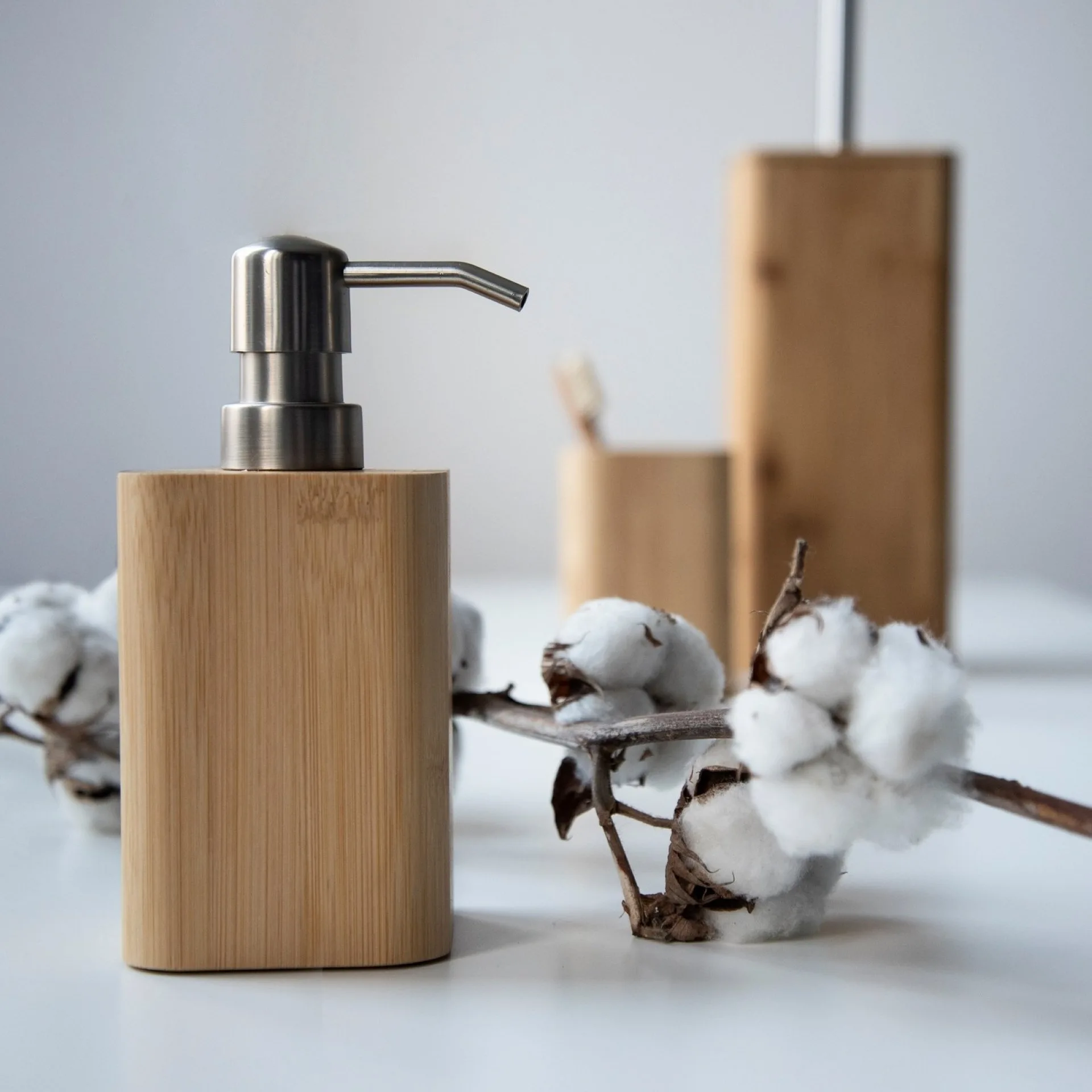 WENKO BAMBUSA WC-Garnitur, Braun, aus Bambus