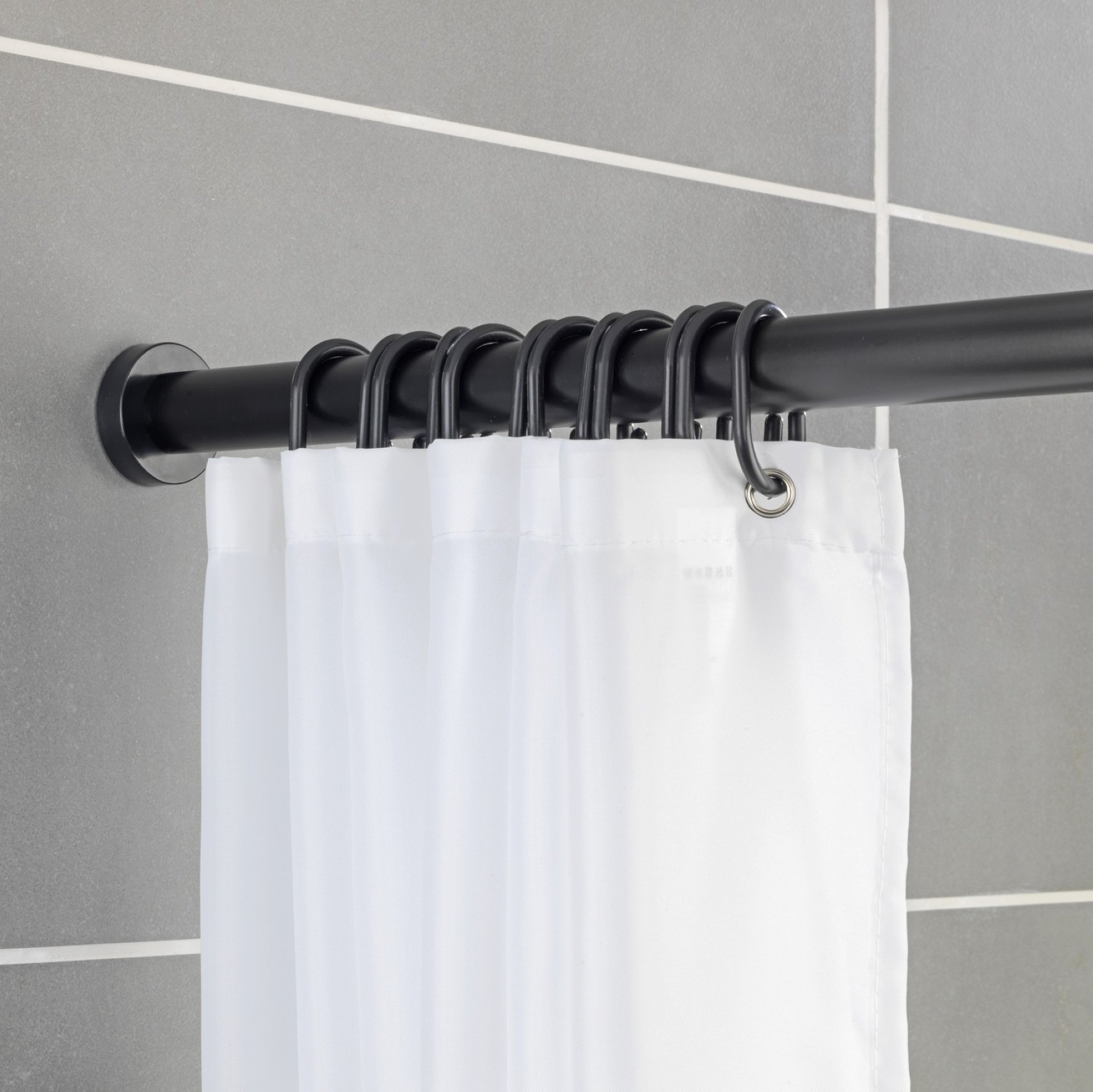 WENKO LUZ Teleskop Duschstange 110-185 cm, Schwarz, Aluminium rostfrei