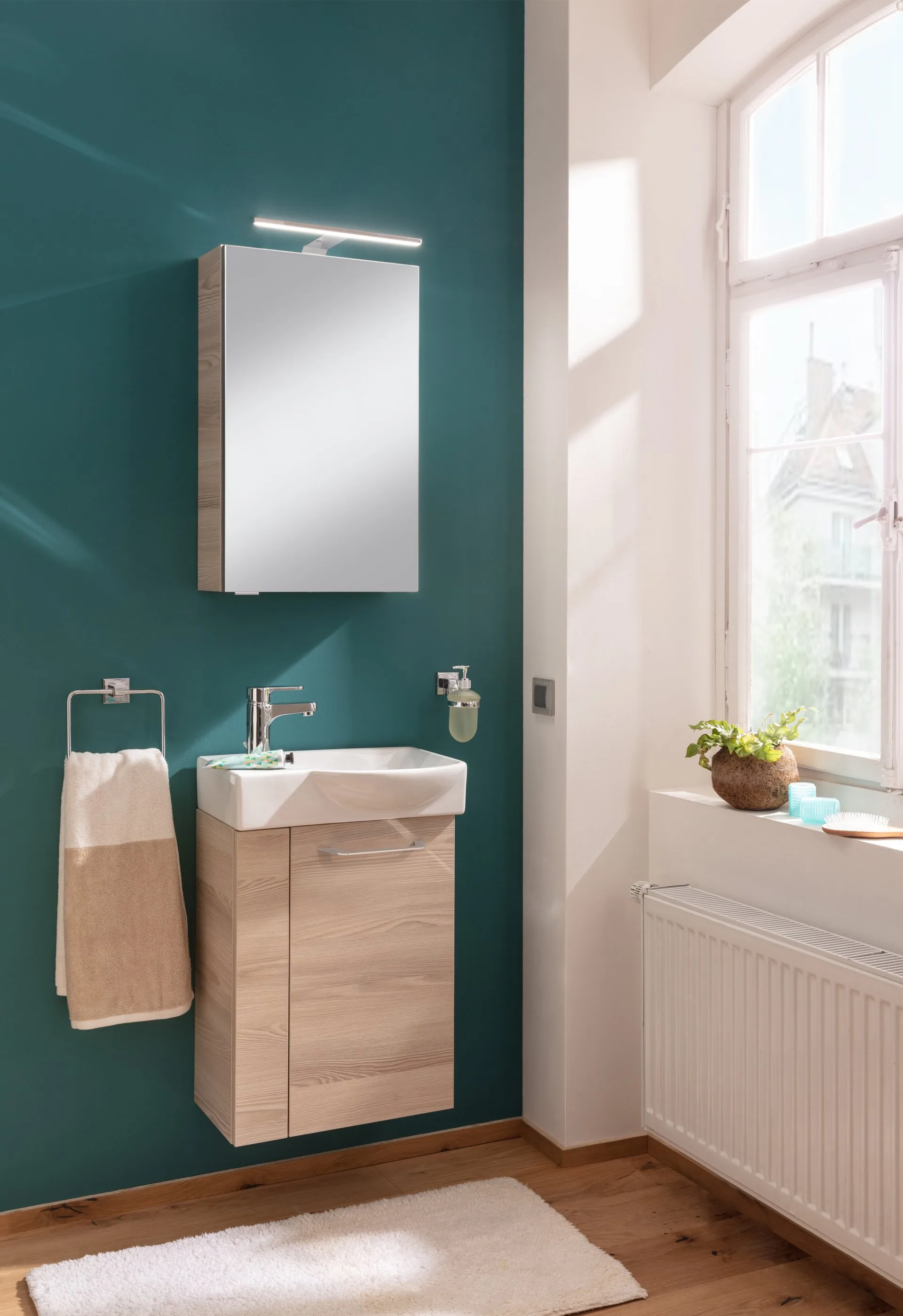 FACKELMANN SBC B.CLEVER Gäste WC Waschtisch Set mit Spiegelschrank 45 cm breit, Braun hell, Türanschlag rechts