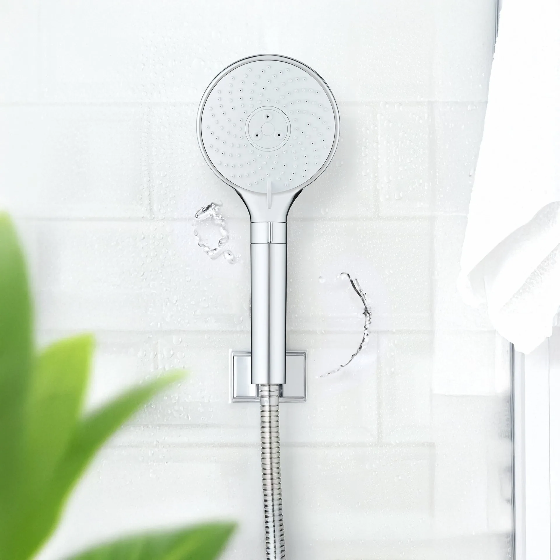 WENKO Duschkopf Ø 12 cm, Chrom/Weiß, mit Wassersparsystem, 3 verschiedene Wasserstrahlarten