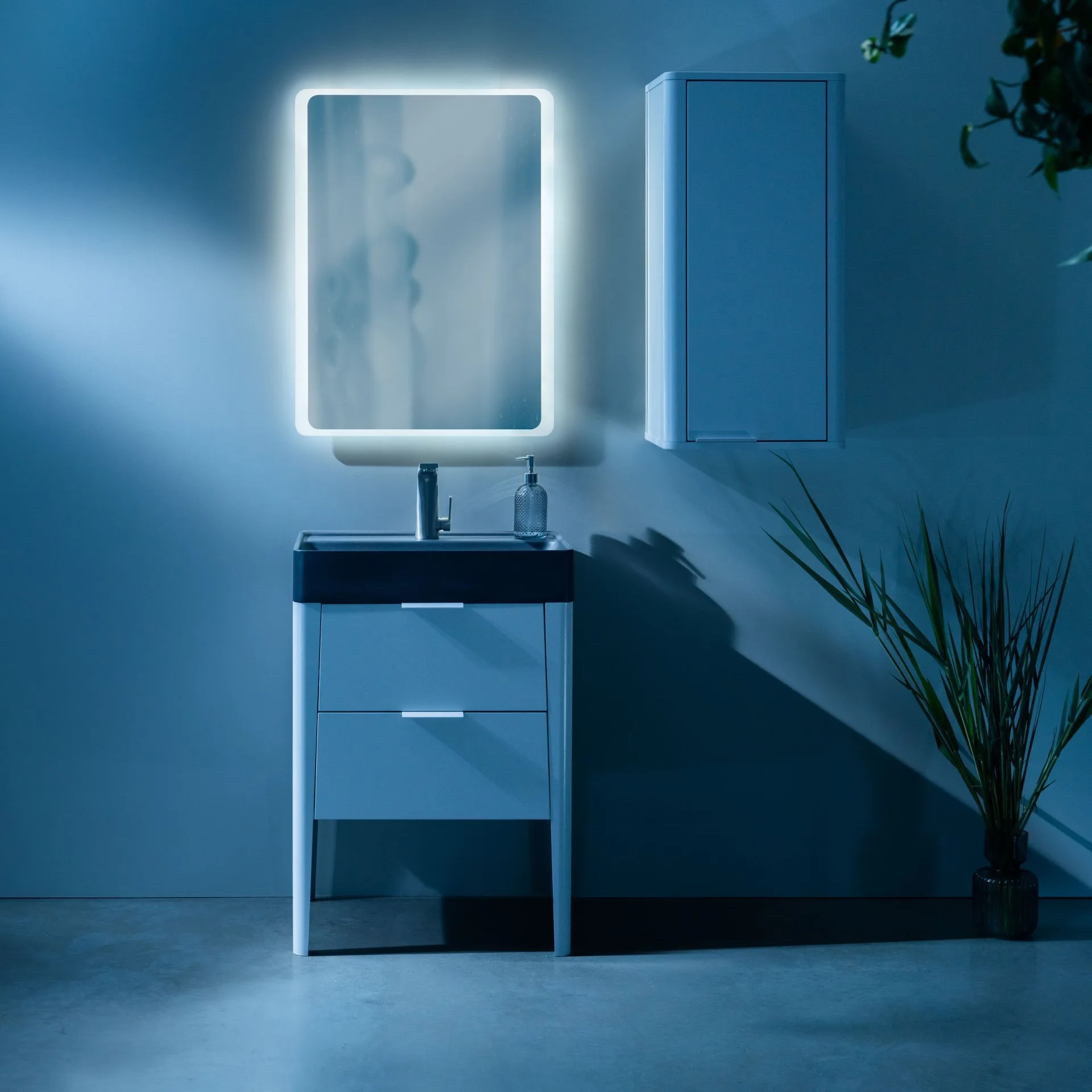 BADEDU SORA LED Spiegel 60 cm breit, Anti-Beschlag