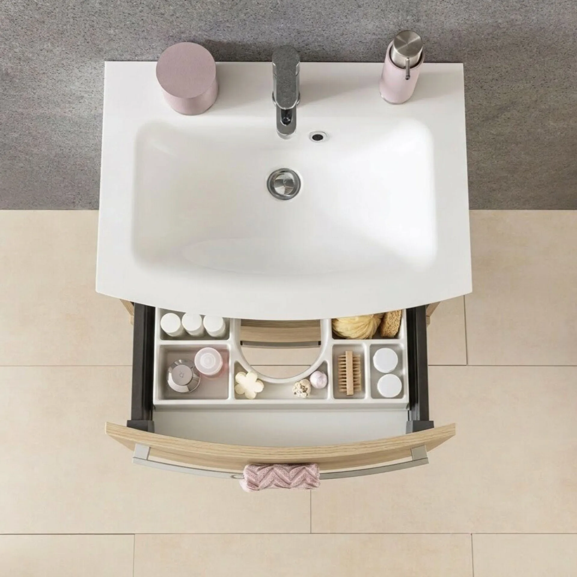FACKELMANN B.STYLE Waschtisch Set mit Spiegelschrank 60 cm breit, Braun, Waschbecken Gussmarmor Weiß