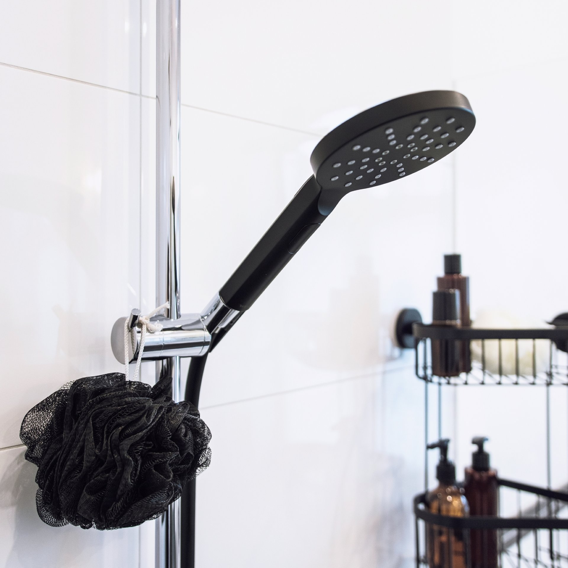WENKO DESIGN Duschschlauch 175 cm, Schwarz matt, Verdrehschutz + Trinkwasserzulassung