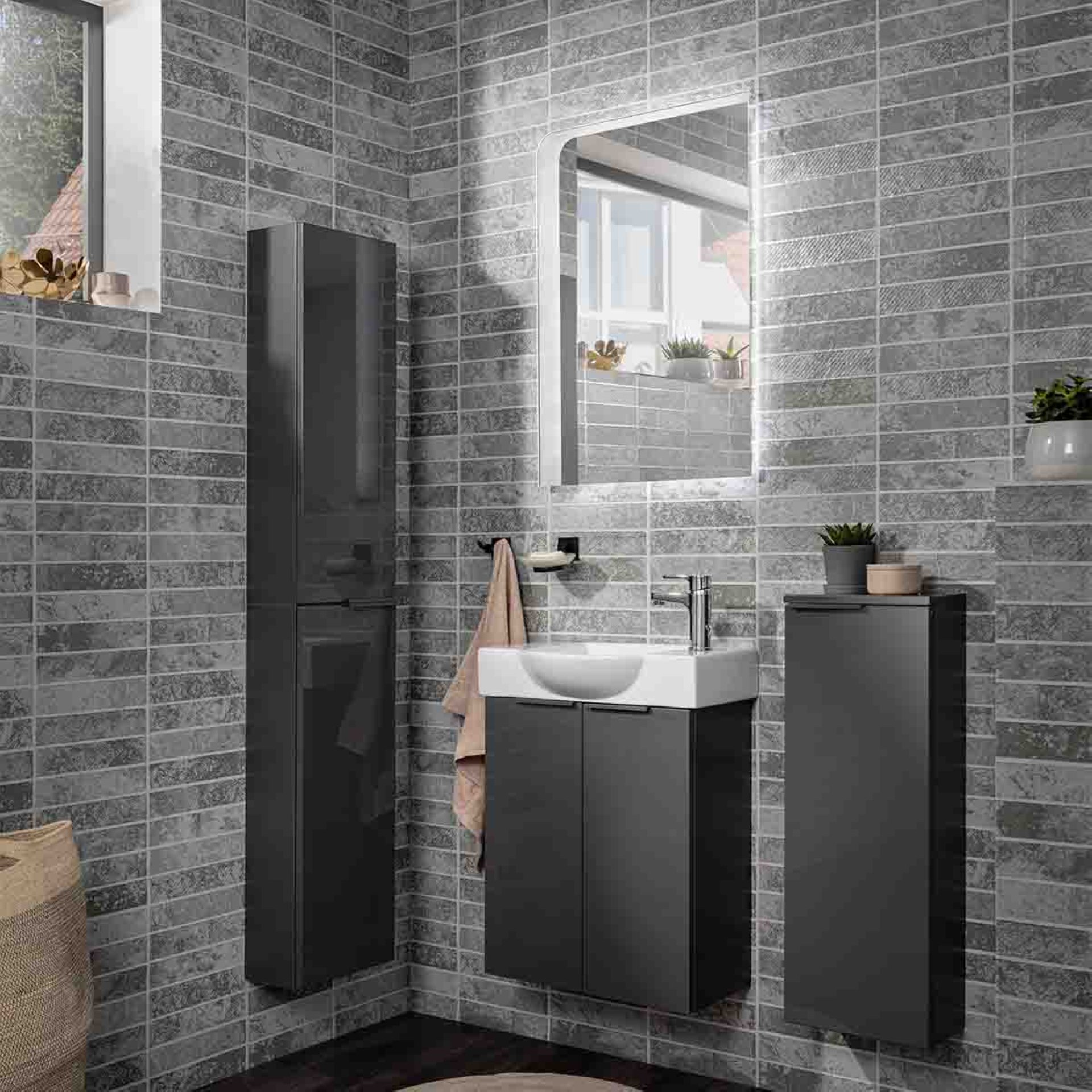 Fackelmann SBC LUNA Gäste WC Set 3-teilig 55 cm, Anthrazit, Keramik Hahnloch rechts + LED Spiegel