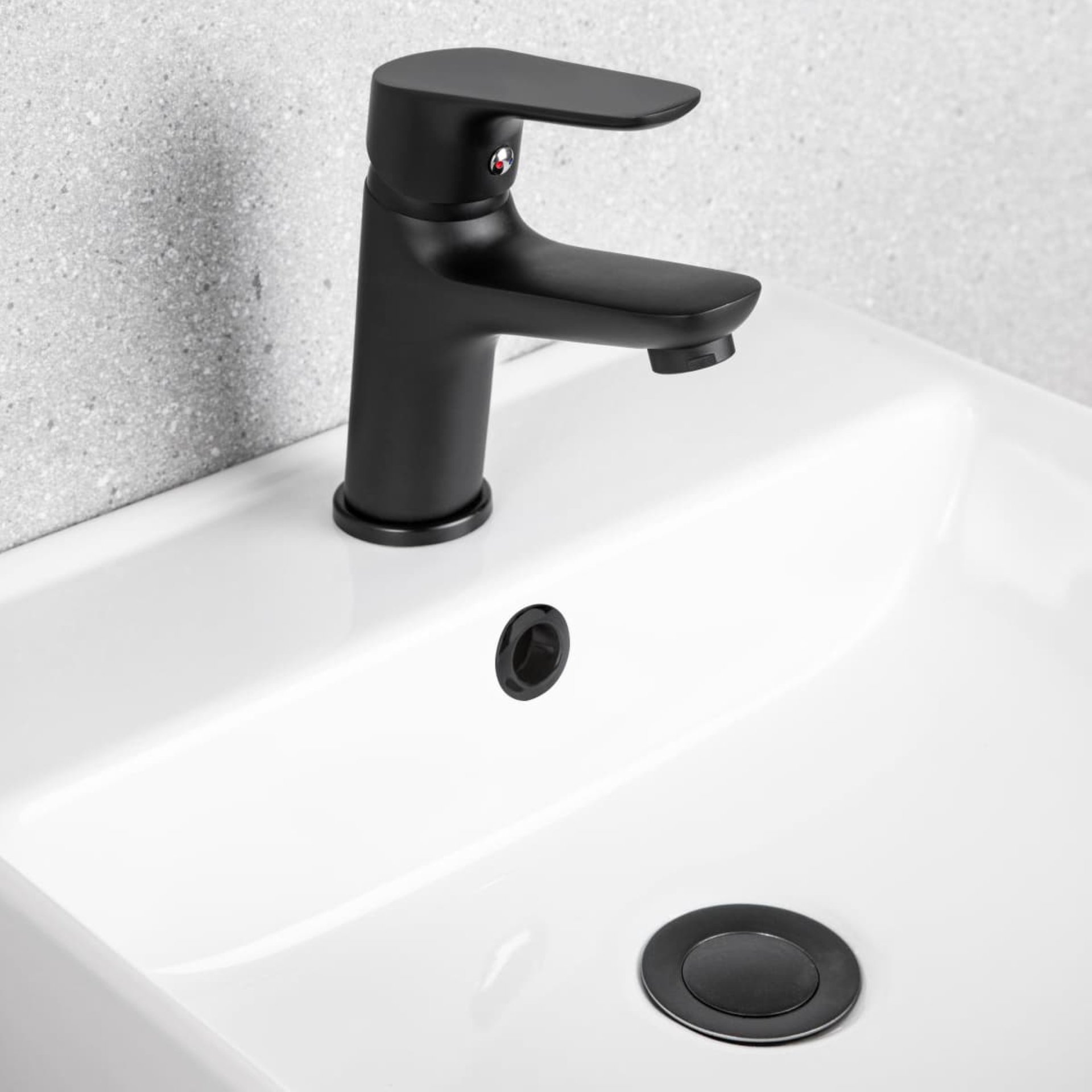 Fackelmann OXFORD Accessoire Set 2-teilig Waschtischarmatur inkl. Überlaufrosette, schwarz Matt