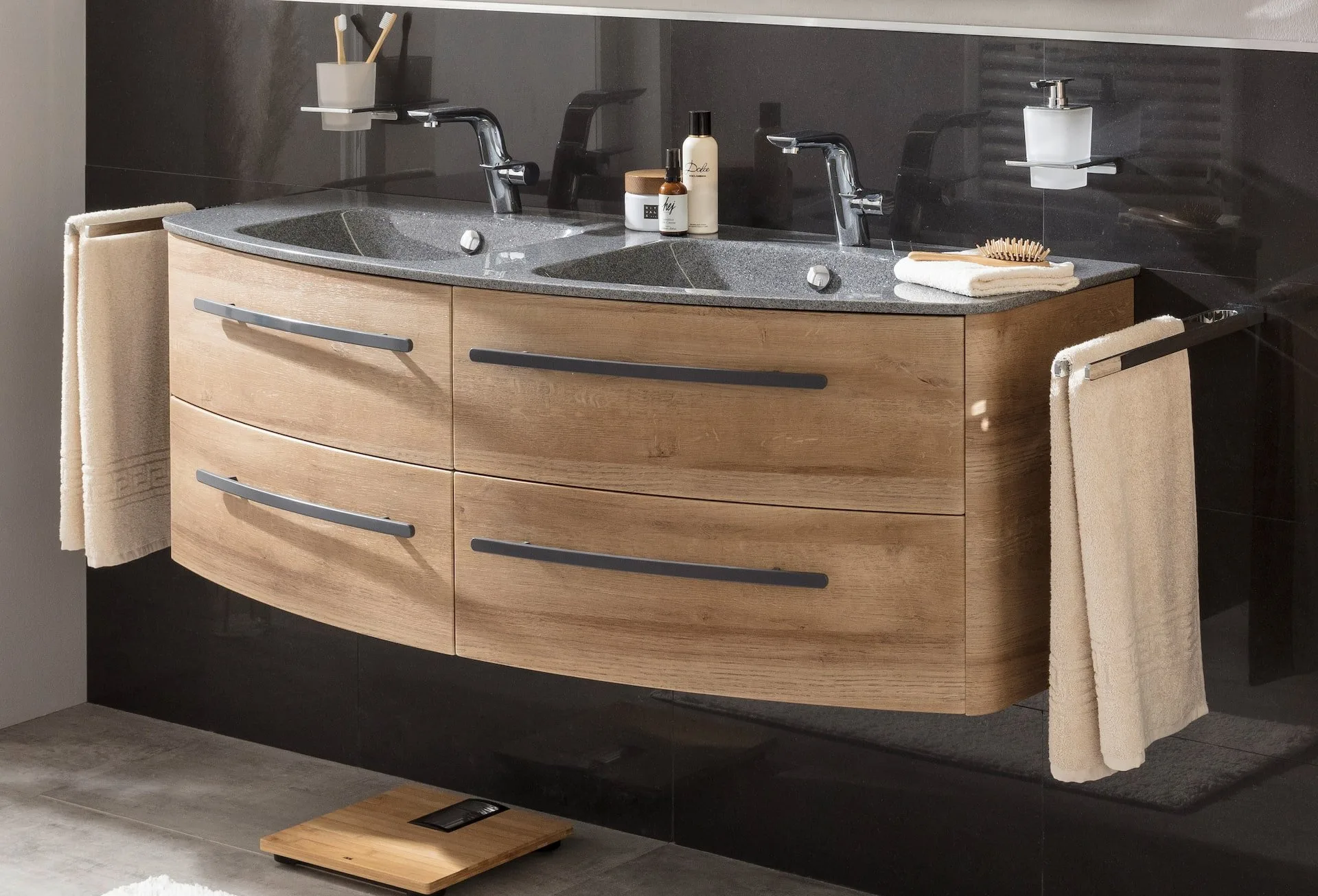 LANZET CLASSICO Waschbecken mit Unterschrank 140 cm breit, Braun hell, Doppelwaschbecken Gussmarmor Grau