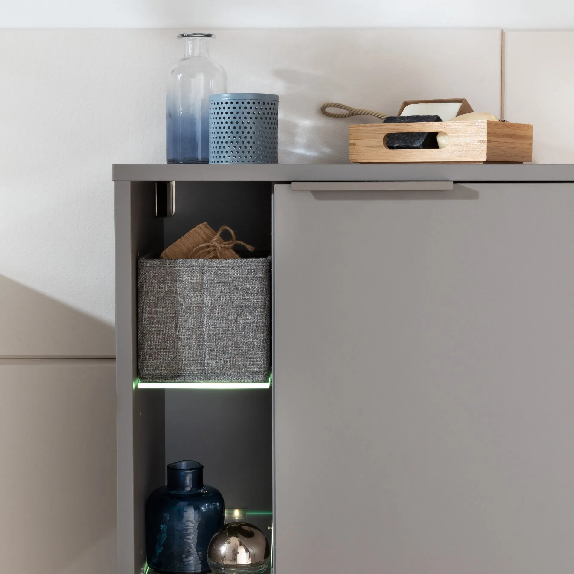 FACKELMANN B.PARIS Midischrank 47 cm breit, Grau, Türanschlag rechts