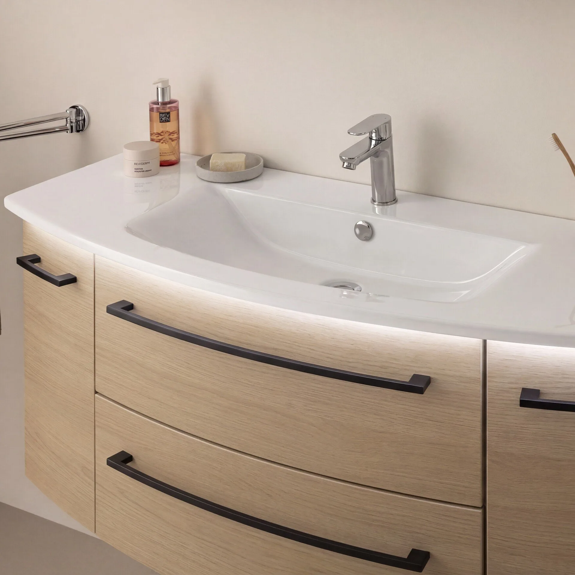 FACKELMANN B.ROUND Waschbecken mit Unterschrank 120,5 cm breit, Braun, Waschbecken Keramik Weiß