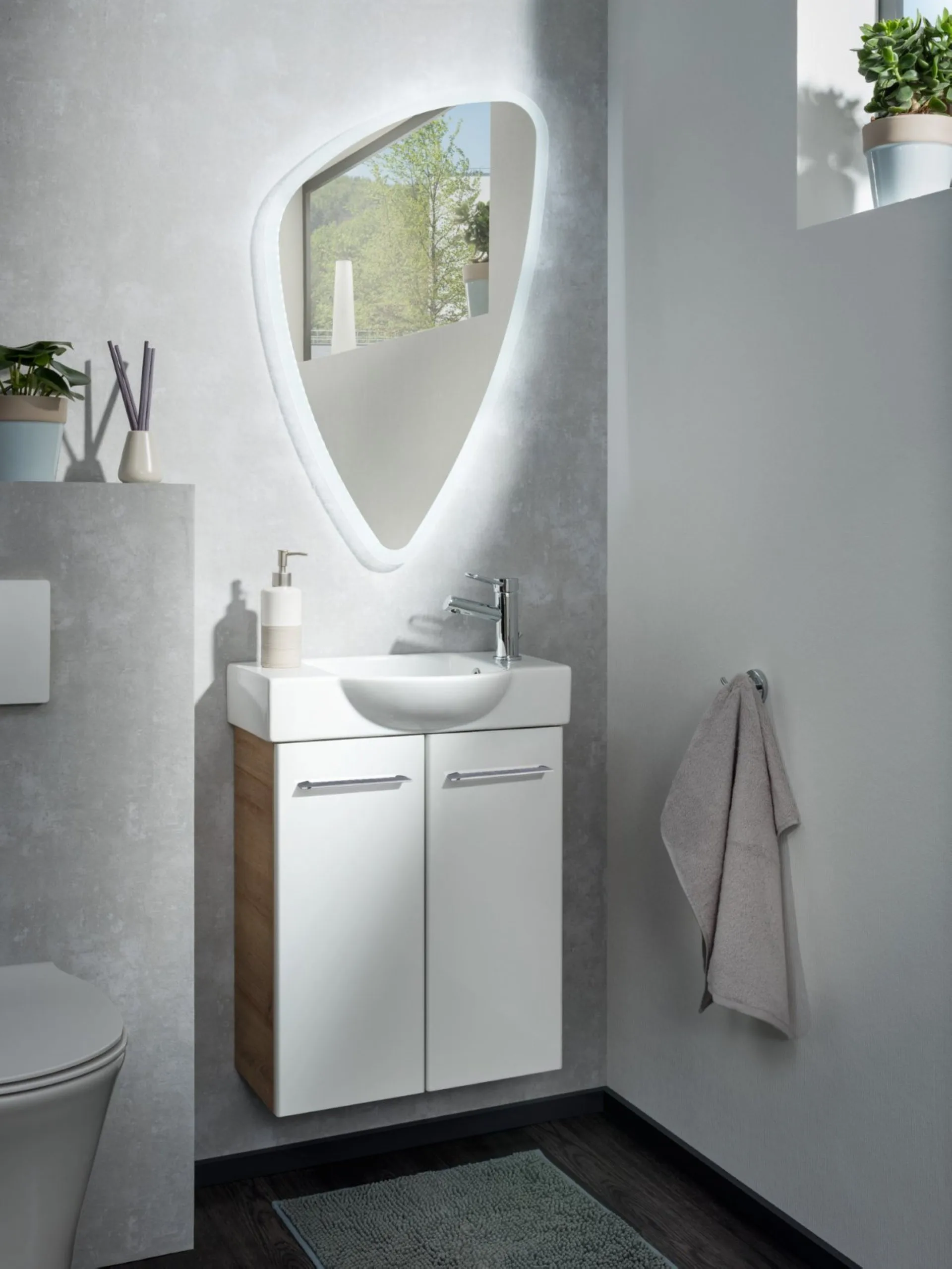 FACKELMANN SBC MILANO Gäste WC Waschtisch Set mit Spiegel 55 cm breit, Weiß/Braun hell, Waschbecken Keramik Weiß