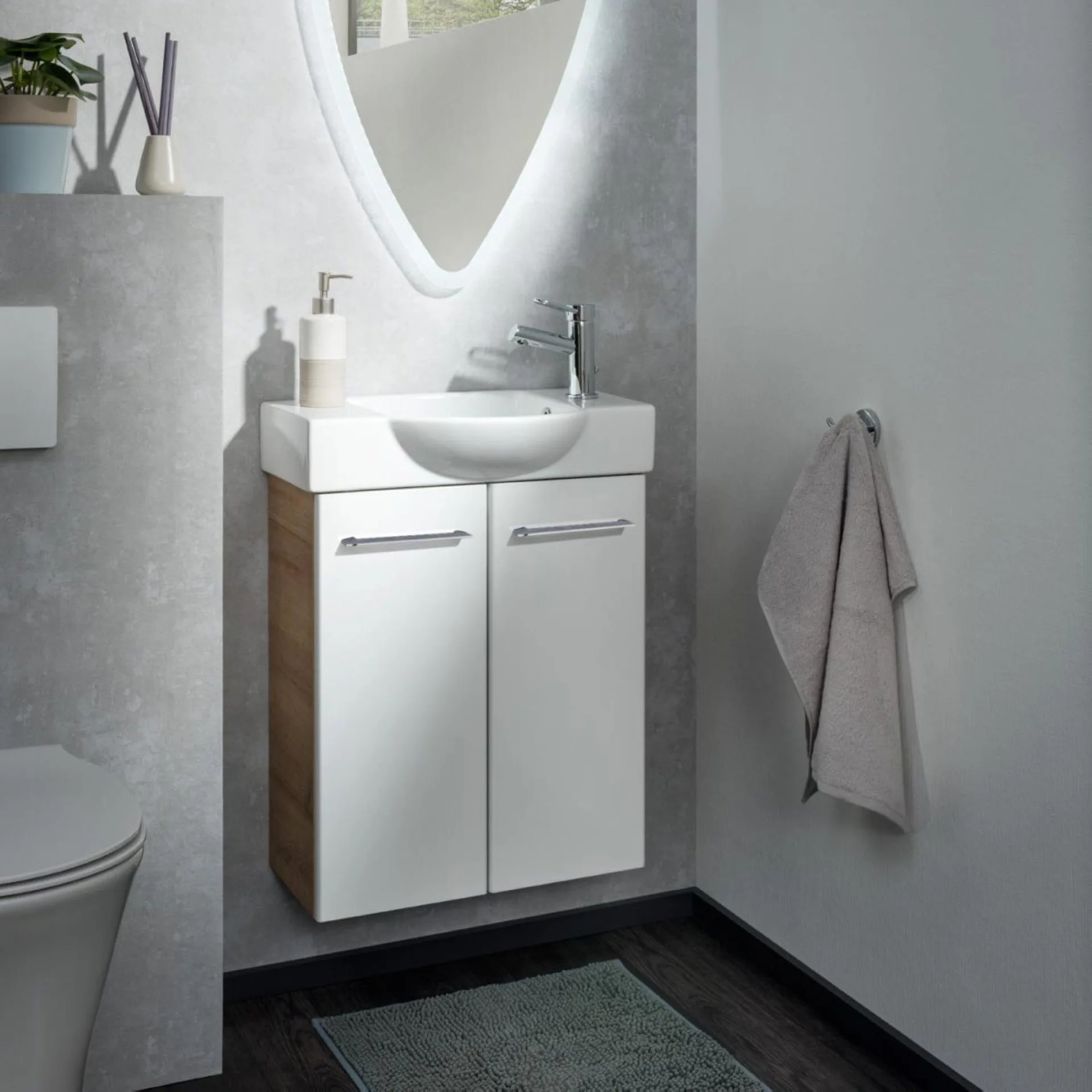 FACKELMANN SBC MILANO Waschbeckenunterschrank Gäste WC 55 cm breit, Weiß/Braun hell, 2 Türen