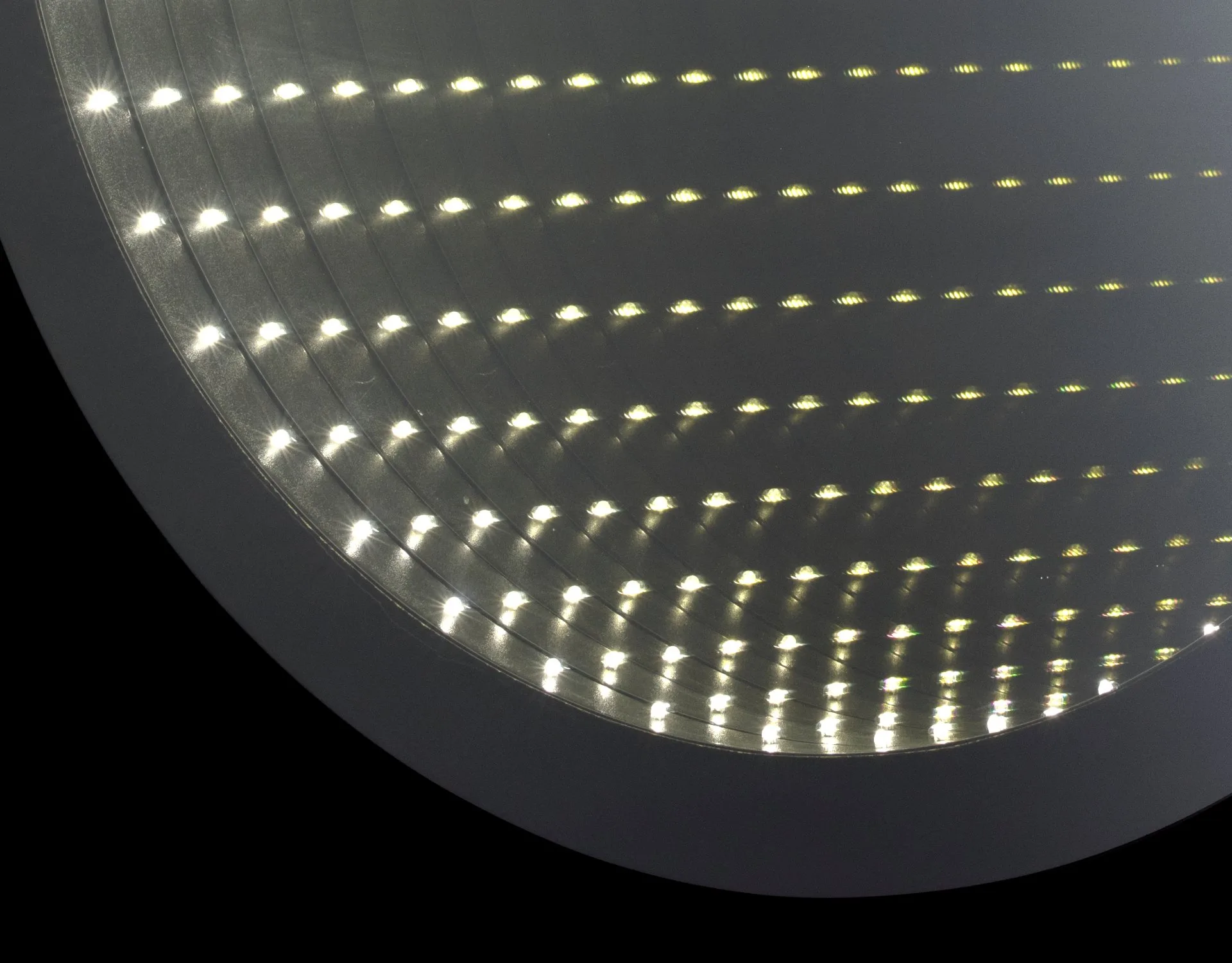 BADEDU INFINITY LED Spiegel Ø 78 cm, rund